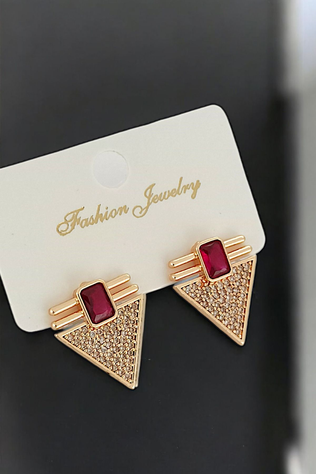 Çlk Accessories-Premium Emerald Stone Detailed Triangle Earrings 2