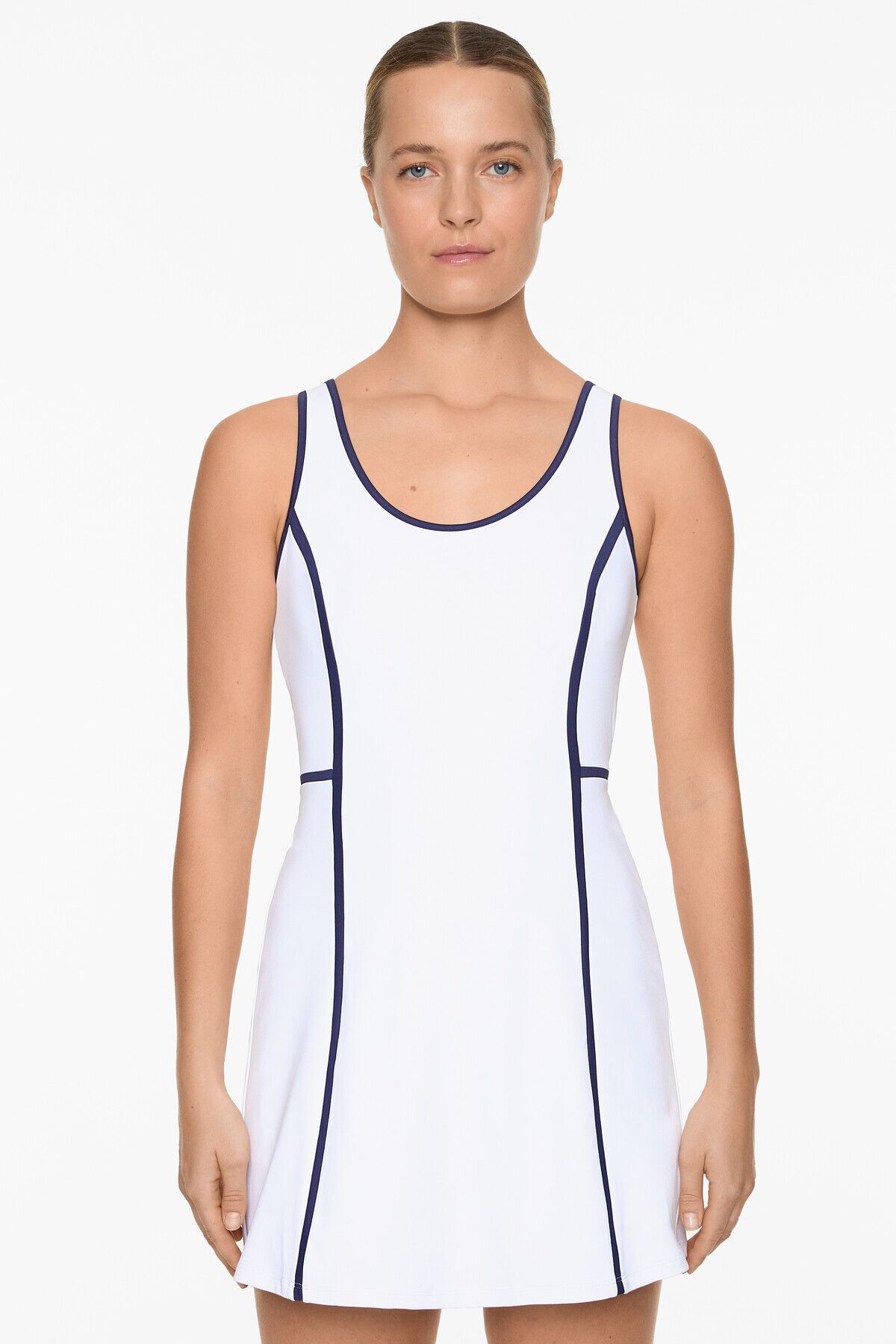 Oysho-Comfortlux strappy dress with piping 1