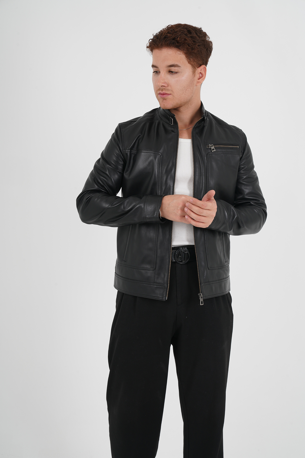 Erkek Deri Ceket. Erkek Siyah Deri Ceket. Erkek Deri Mont. Erkek Siyah Deri Mont. Hakiki Deri Mont.