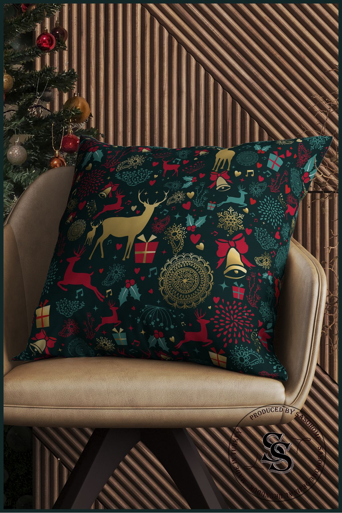 SasoHome-New Year's Deers And Gifts Patterned Digital Printed Throw Pillow Cover 1