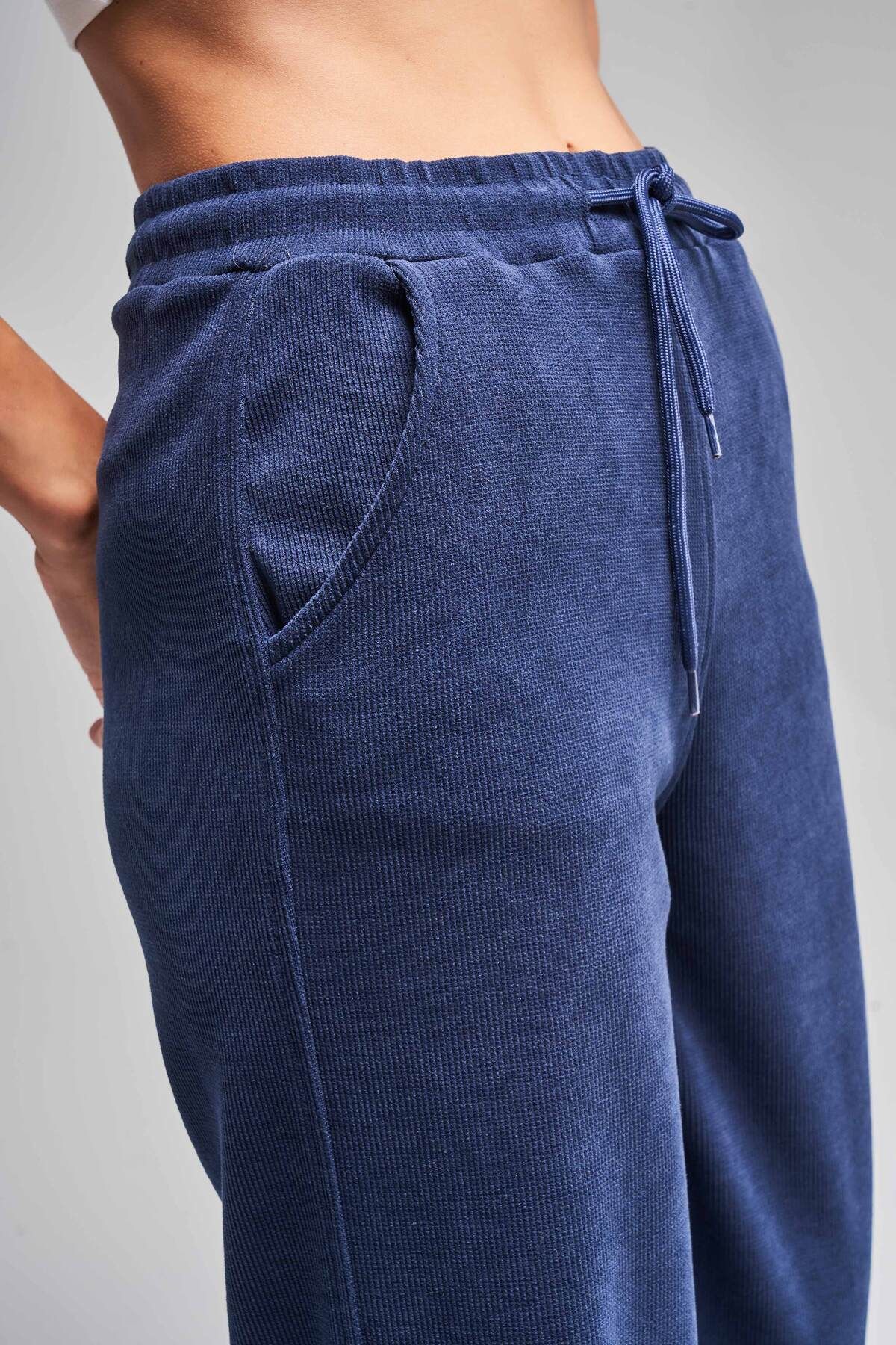 its basic-Women's Navy Blue Color 1W456 Slim Ribbed Knitted Stretchy Velvet Fabric Pants 2