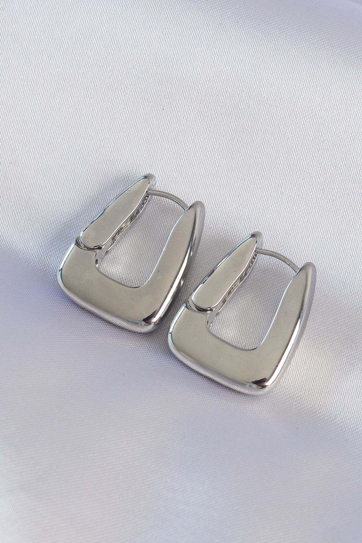 feifei-Brass Silver Color Thick Earrings - Tj-Bkp8979 1