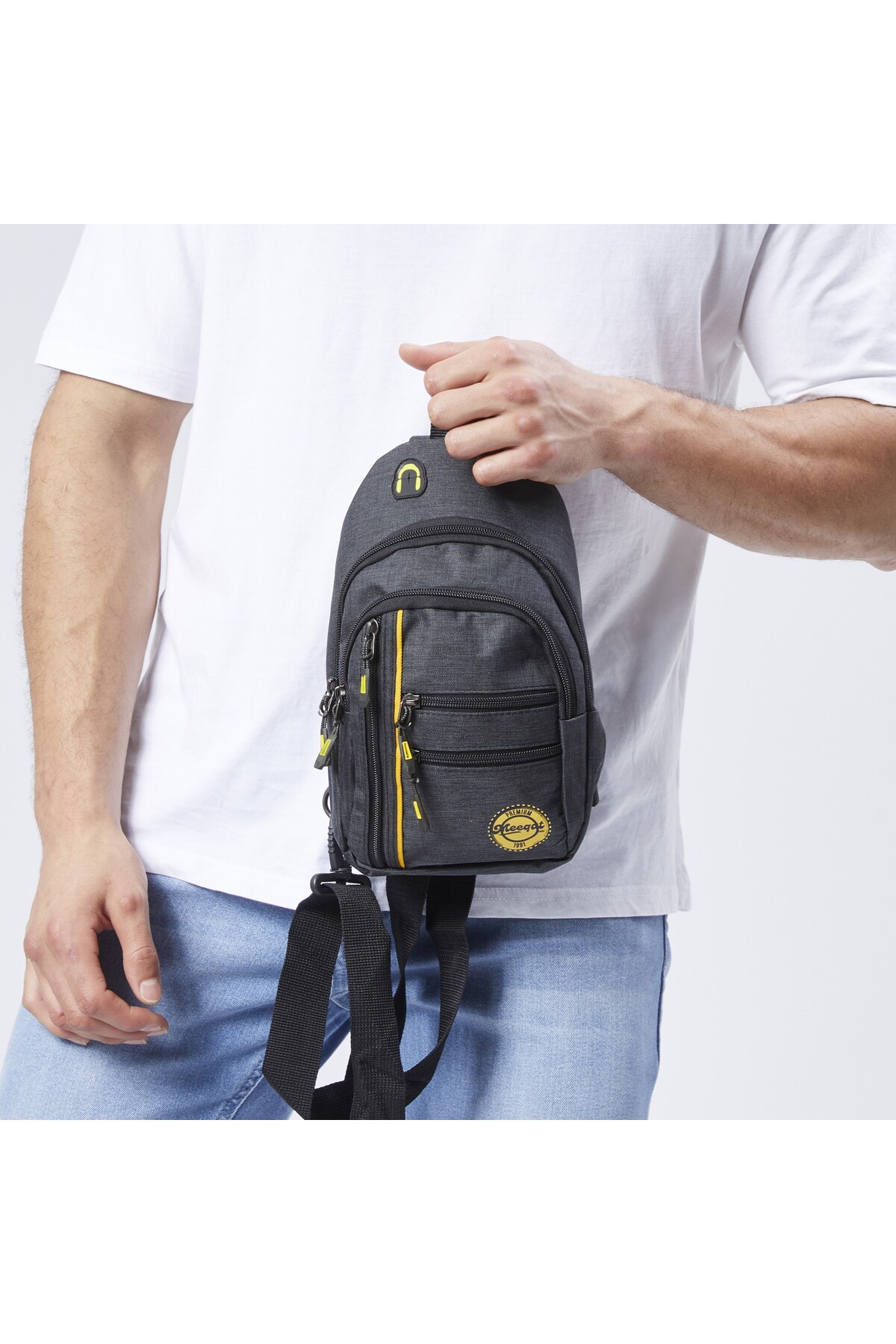 meeqat  Unisex Siyah Su Geçirmez Usb Ve Kulaklık Girişli Bel Ve Omuz Çanta Freebag - Görsel 6