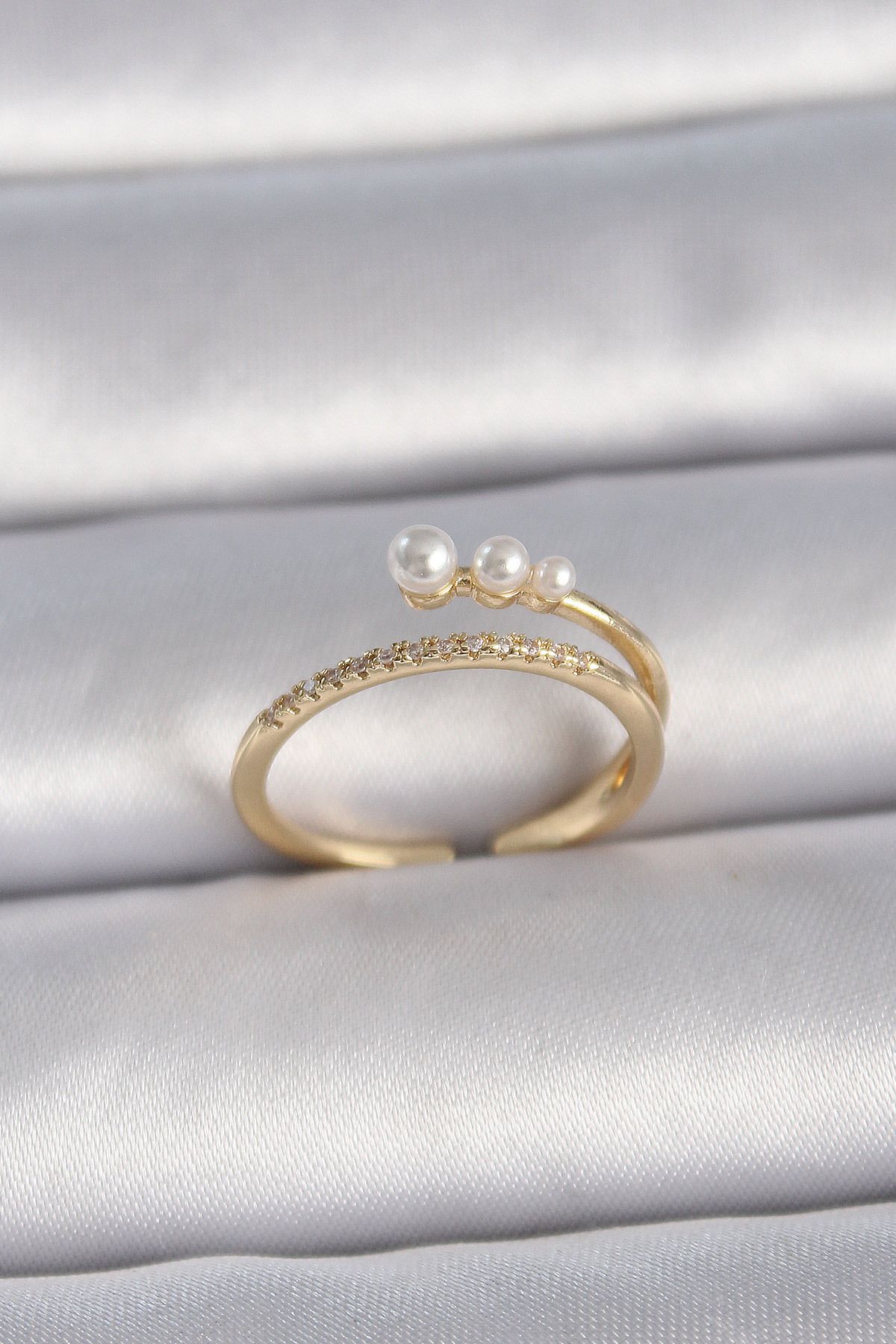 Skygo-Brass Gold Color Adjustable Zircon Stone with Pearls Model Women's Ring 1