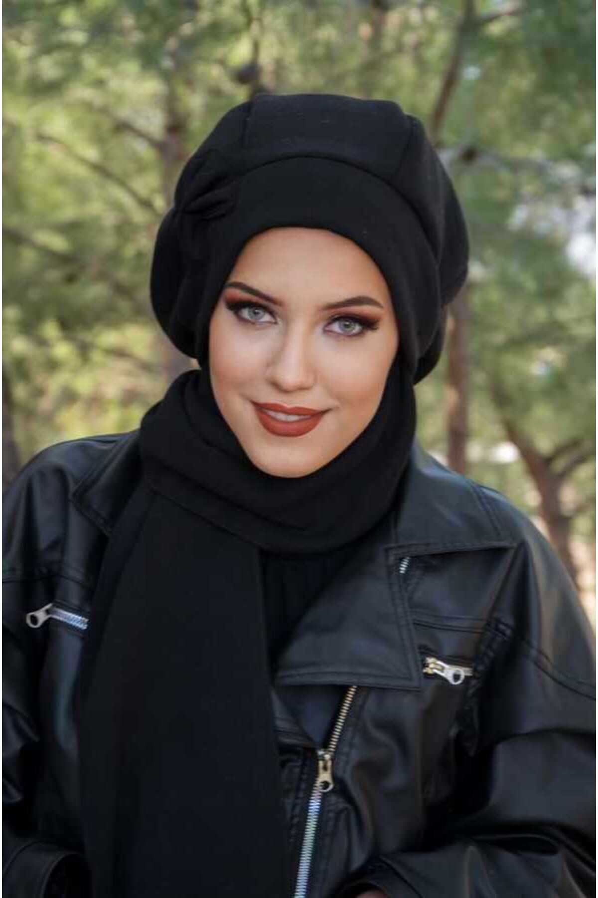 Aişe tesettür-Black Bow Hijab Beanie 3