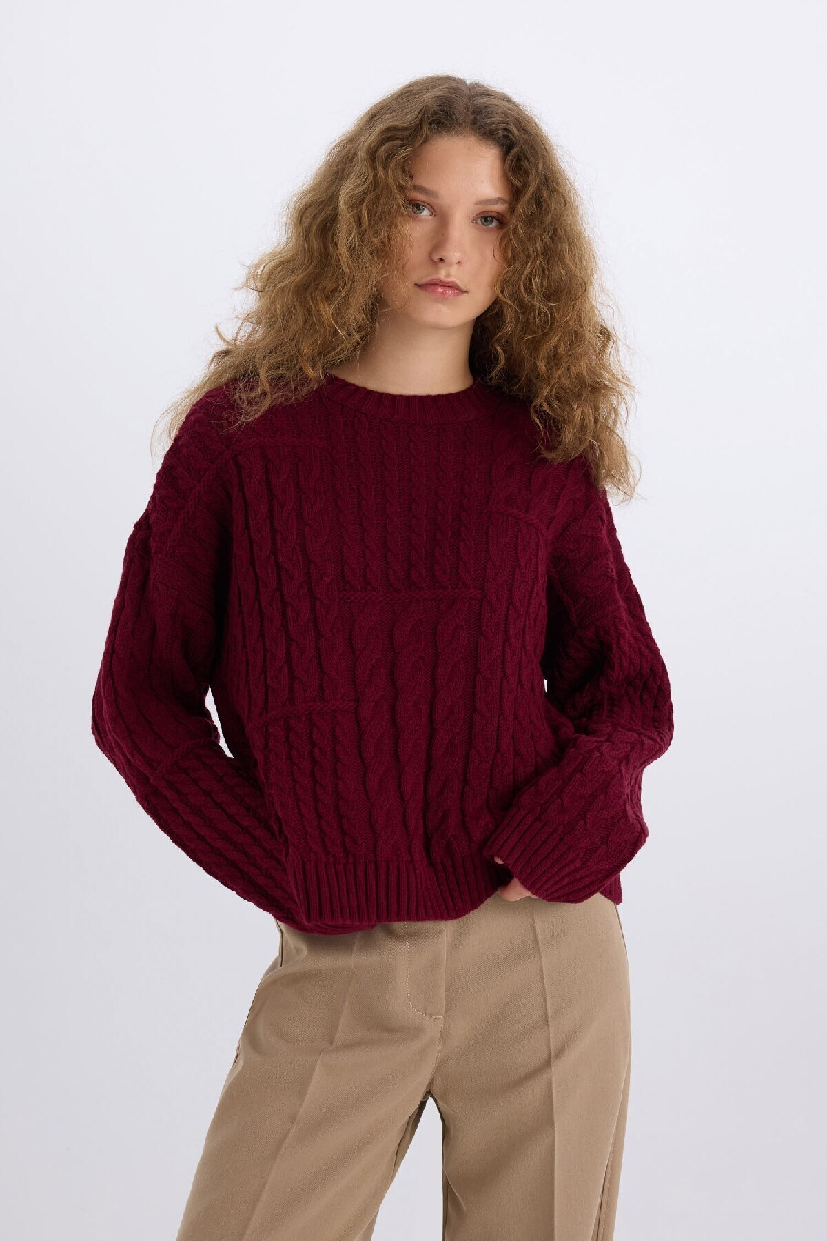 DeFacto-Coool Oversize Wide Fit Strickpullover mit Rundhalsausschnitt E2319AX24CW 4