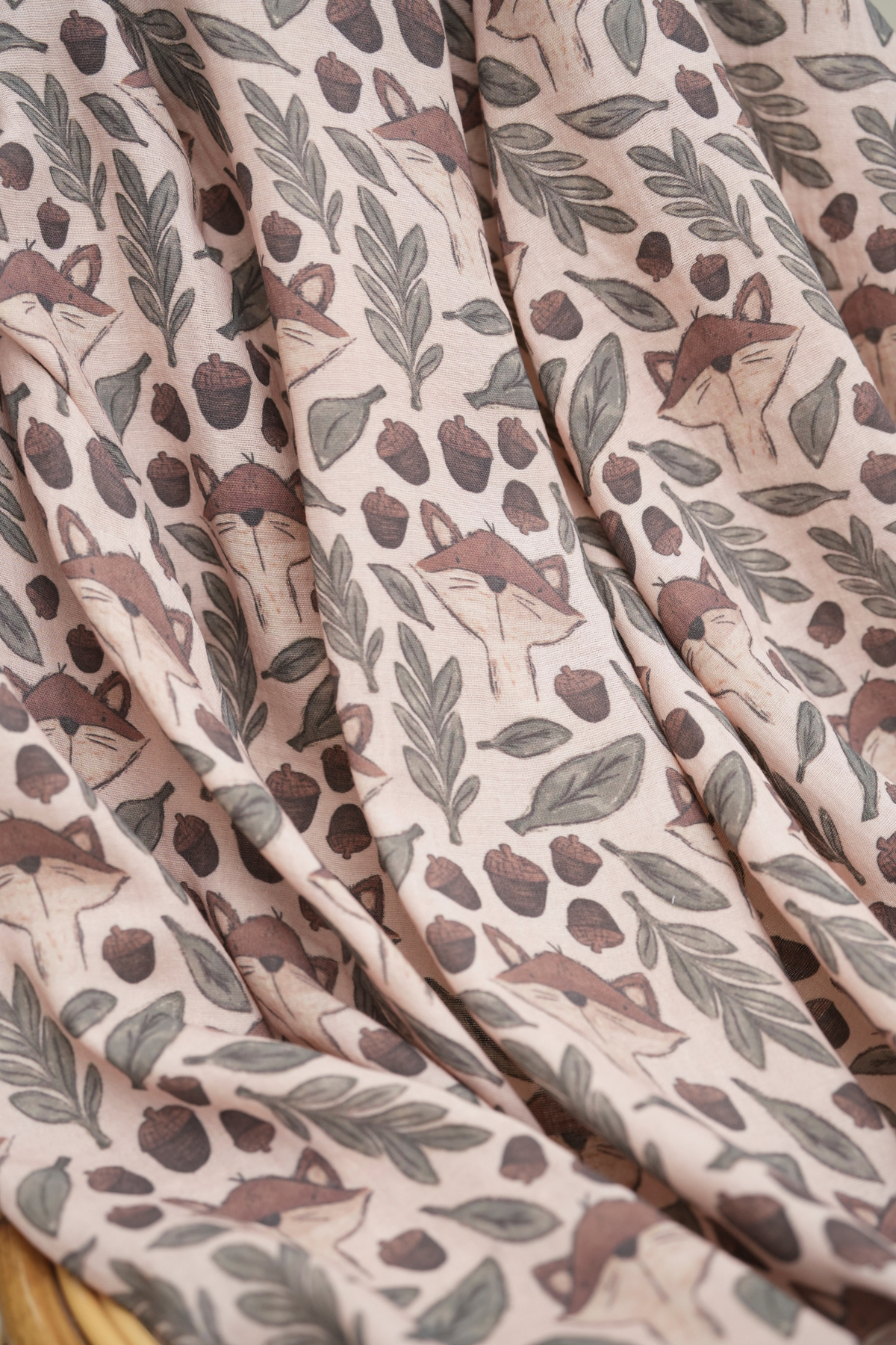Tuğba Kuğu Baskılı Müslin Kumaş  | Forests And Foxes fotoğrafı 5 (önizleme)