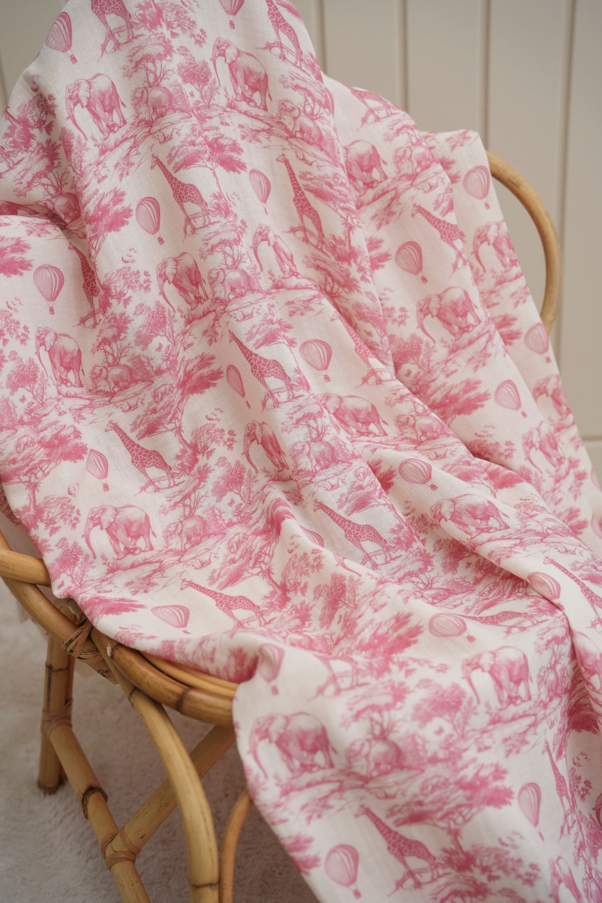 Tuğba Kuğu-Printed Muslin Fabric |   Pink Safari 2