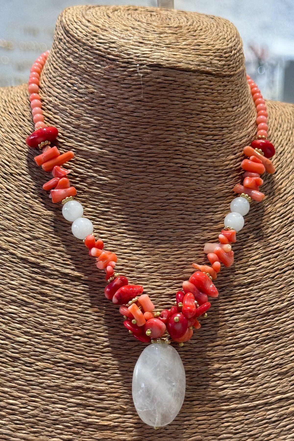 Chic Latife-Coral Natural Stone Necklace 5