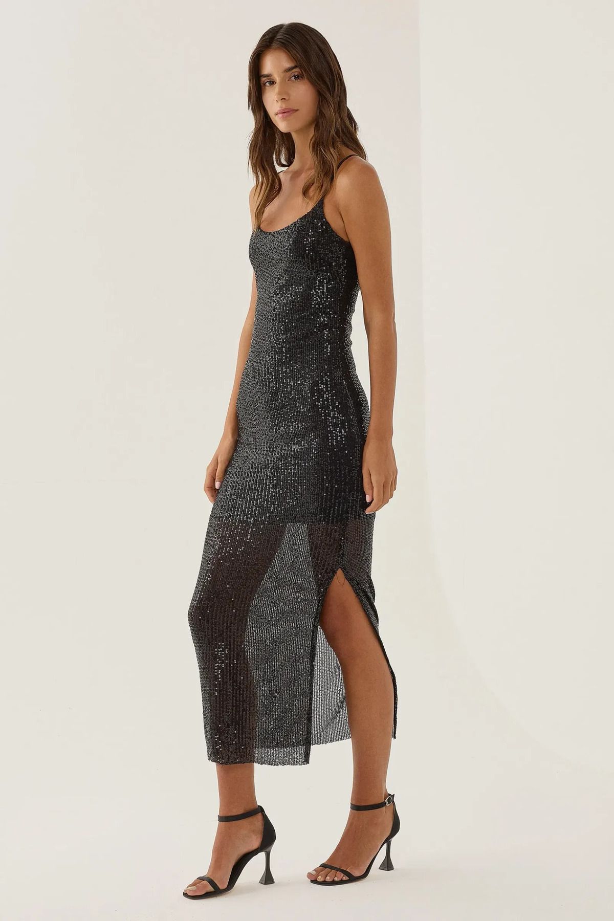 Hiccup-Sequined Midi Dress with Slit Detail 3