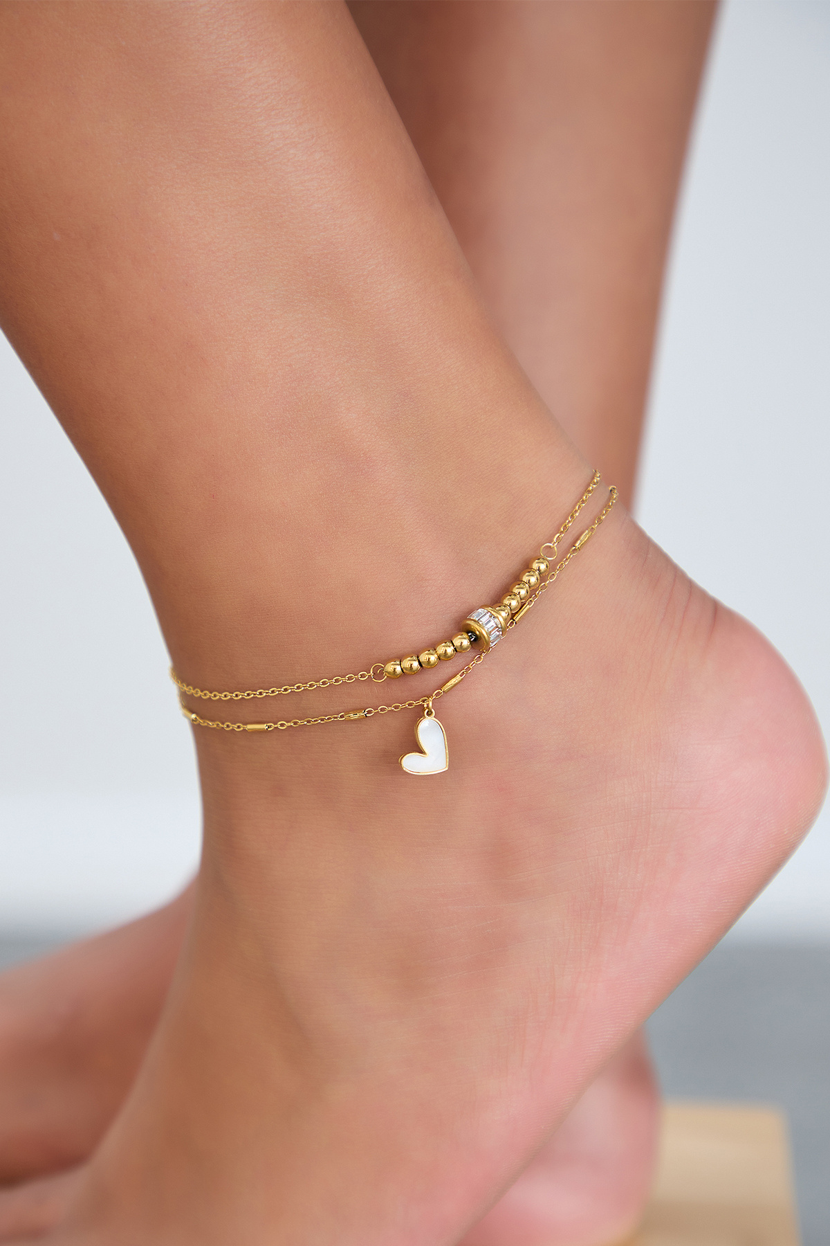 Lina Tia Kadın Dalga Kalp Sallantılı Çoklu Boncuk Ortası Halka Zirkon Taşlı Model Altın Kaplama Çelik Halhal