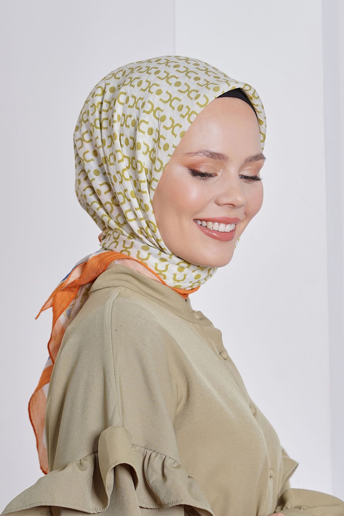 روسری نارنجی حجاب الماس رویال IPEXI 4283 Loryan