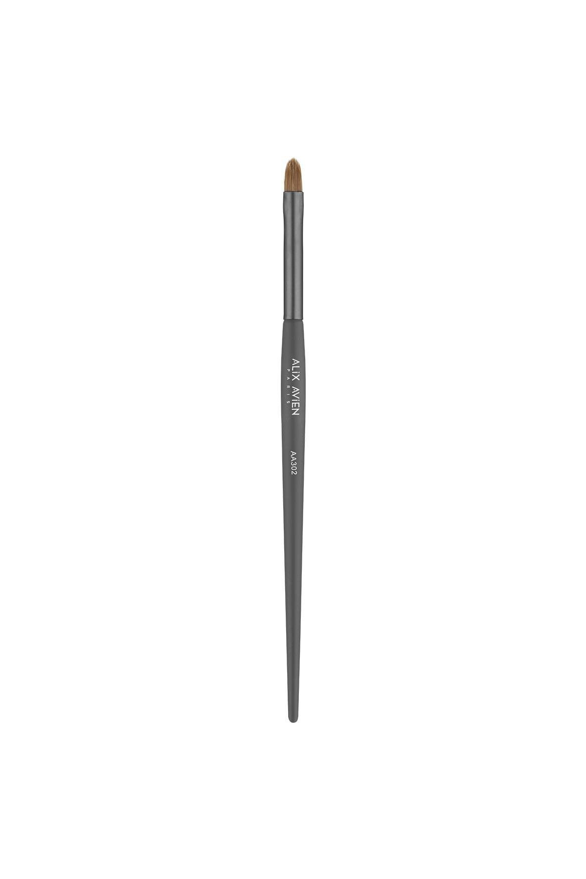 برس تقویت کننده لب – Lip Shaper Brush Alix Avien