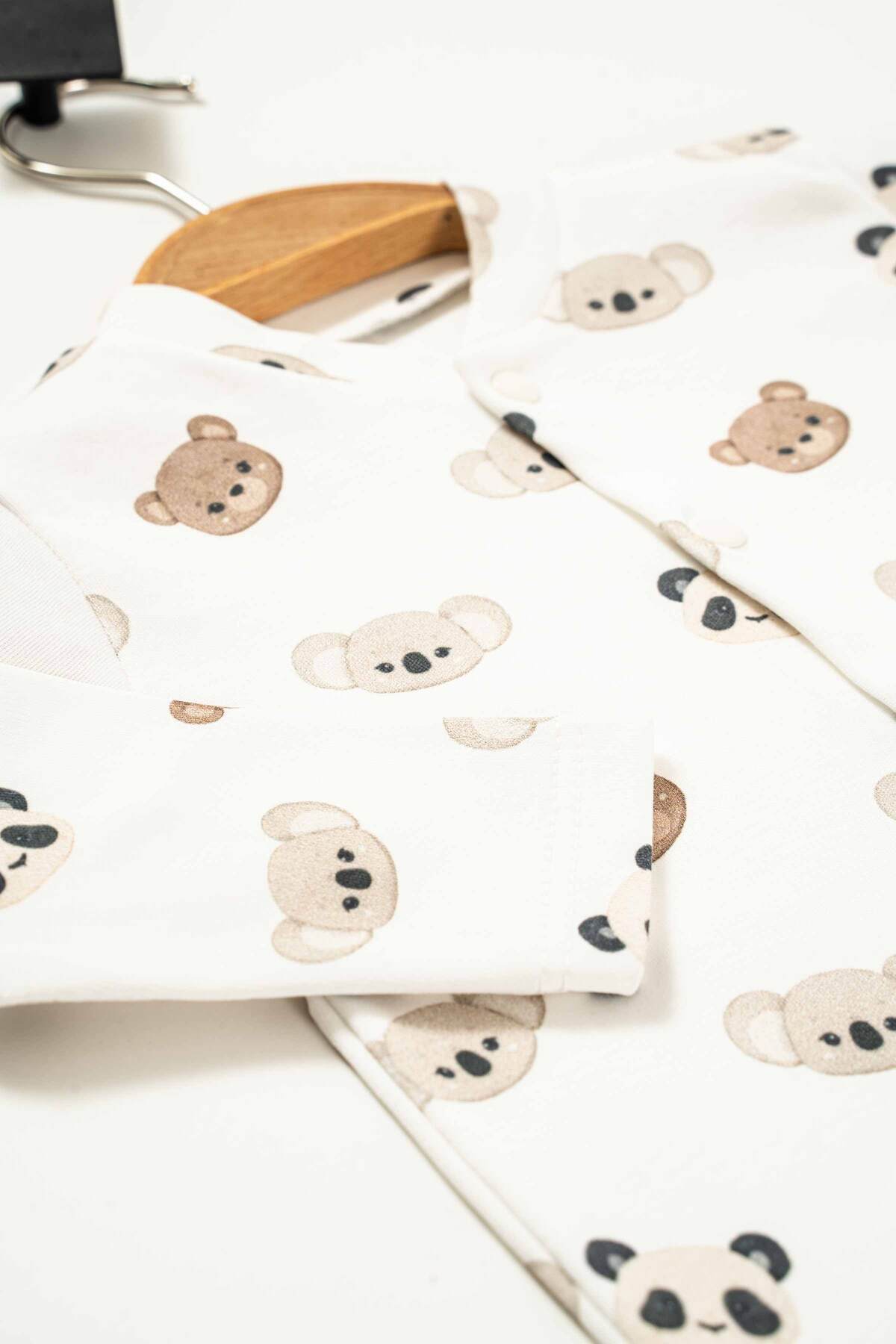 babynup Organik Sevimli Panda Baskılı Şapkalı Uyku Tulumu Kız Bebek Erkek Bebek 2 Parça 0-3 Ay %100 Pamuk fotoğrafı 2 (önizleme)