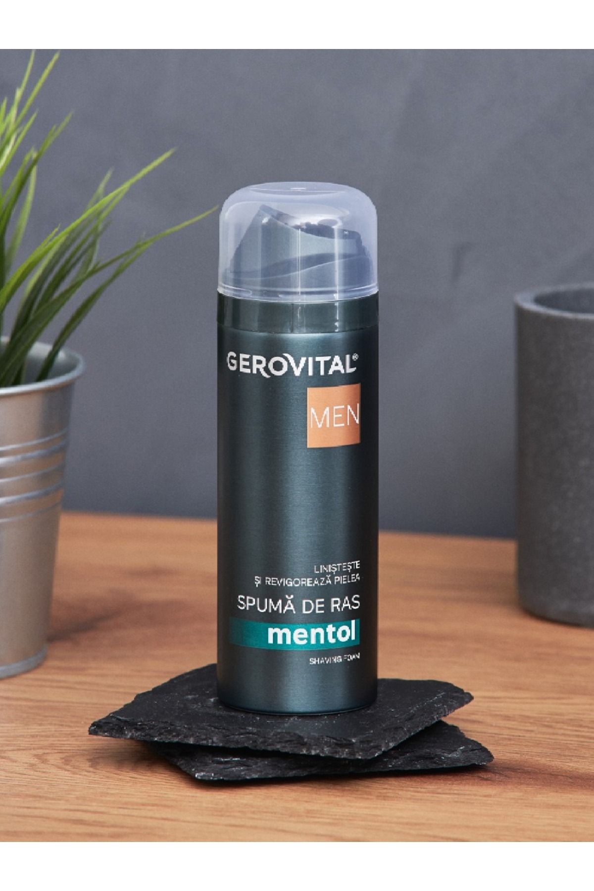 GEROVITAL-MEN SPUMA DE RAS MENTOL 200ml 3