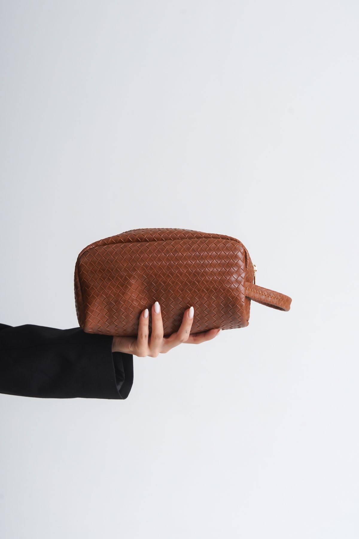کیف برنزه آرایش و کیف دستی کاپون Capone Outfitters