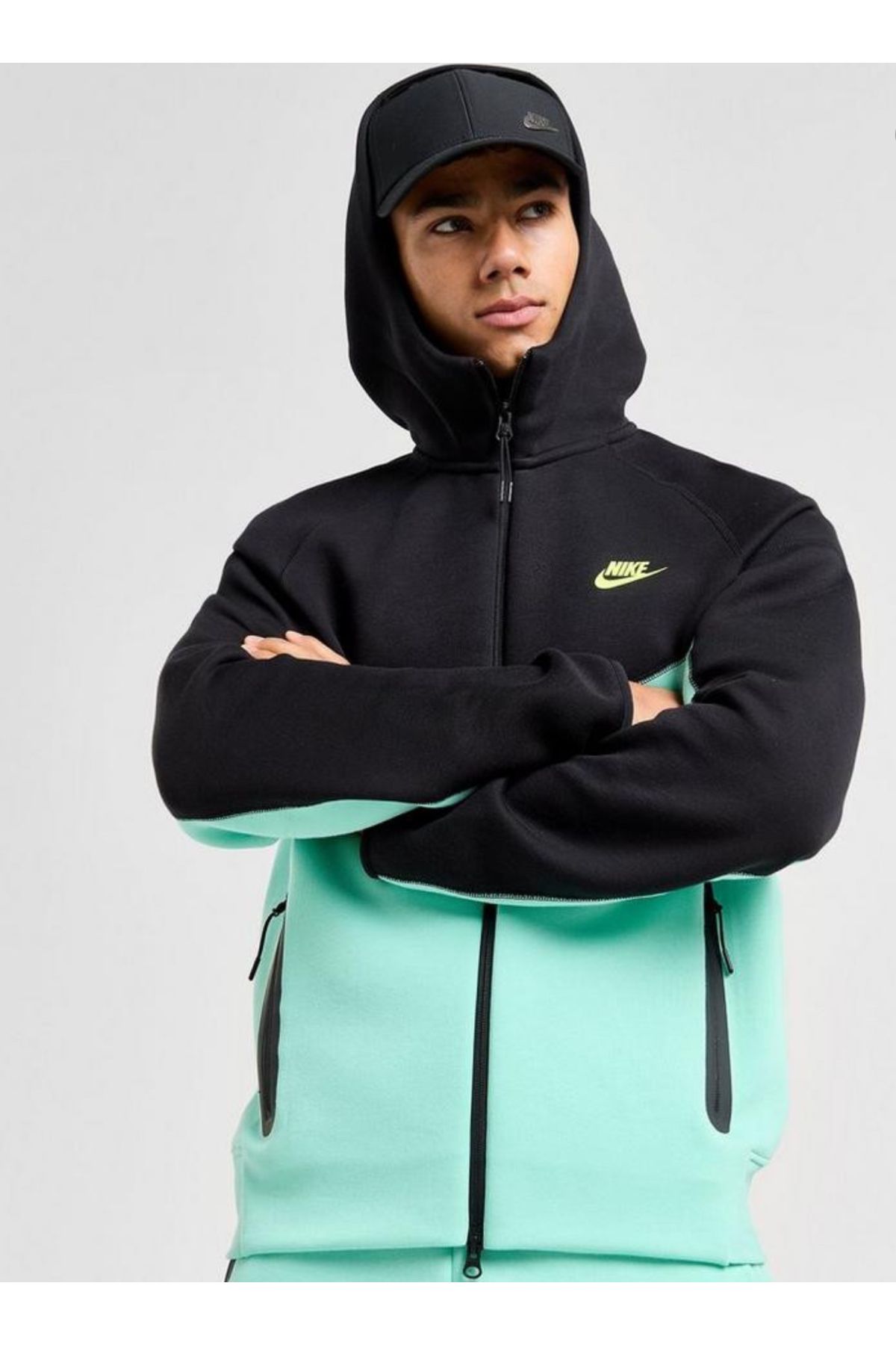 سویشرت Nike Sportswear Tech Fleece با زیپ کامل