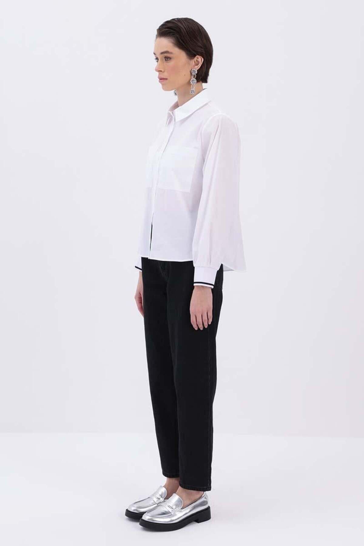 ALLDAY-Big Pocket Shirt with White-Manschette Ribbons 3