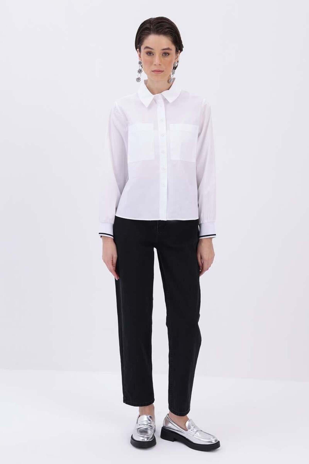 ALLDAY-Big Pocket Shirt with White-Manschette Ribbons 2