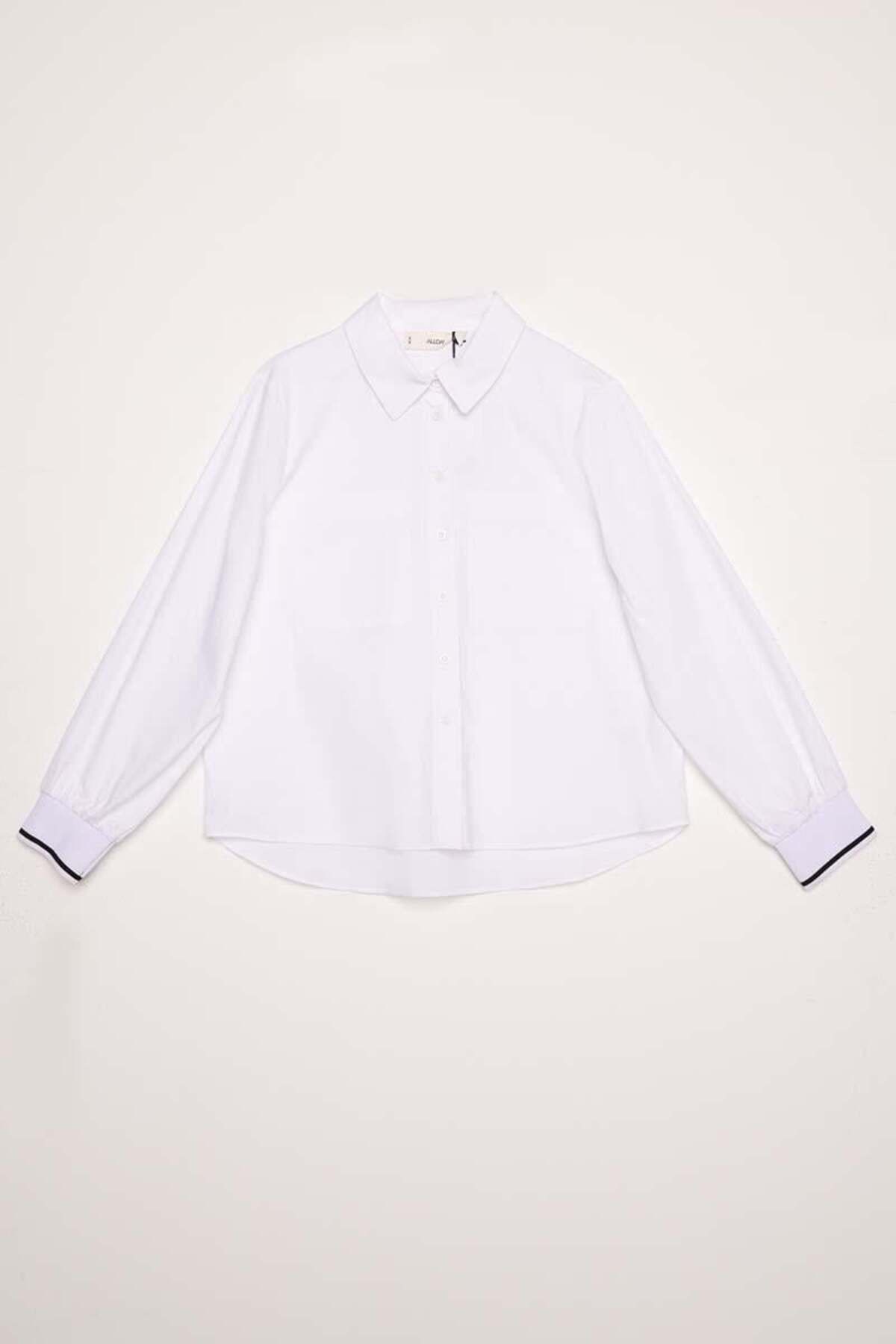 ALLDAY-Big Pocket Shirt with White-Manschette Ribbons 6