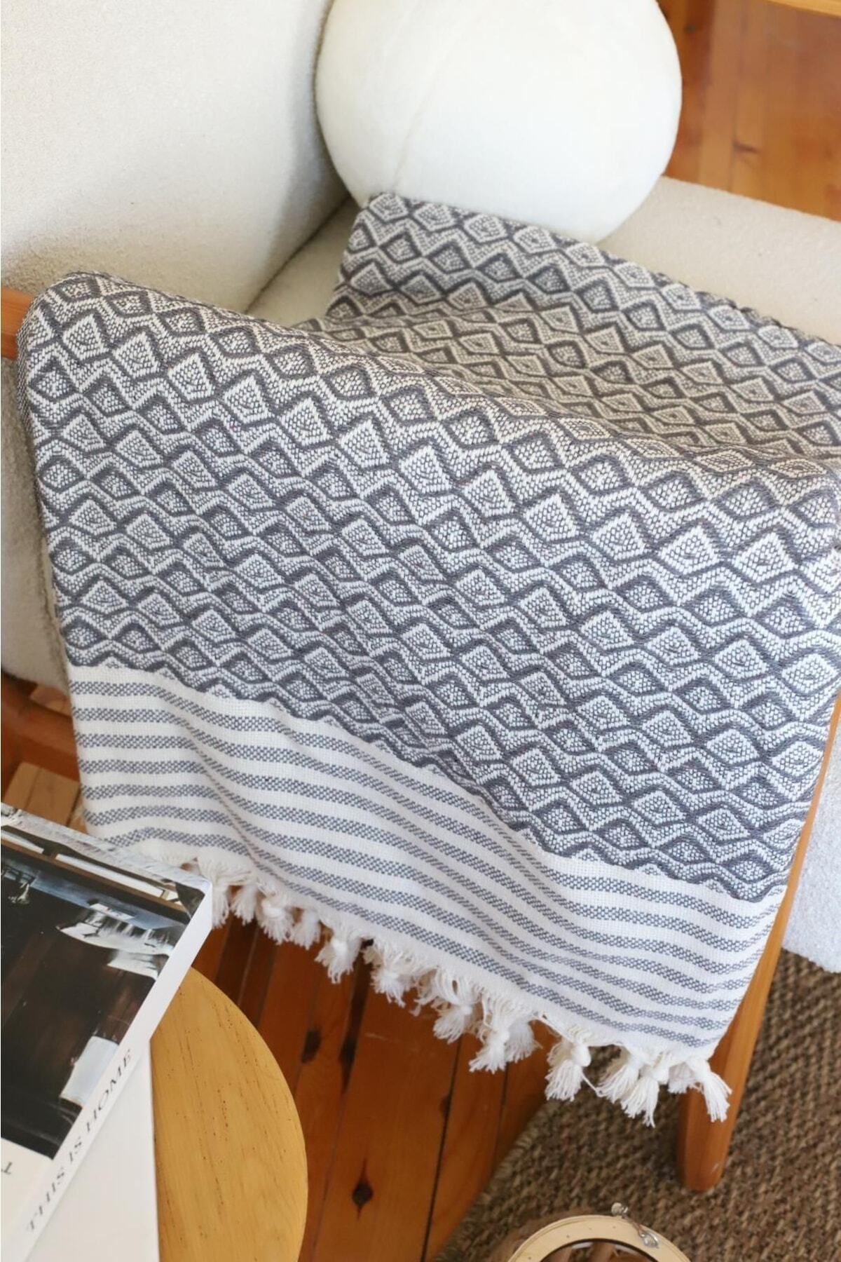 روکش مبل خاکستری پوشش صندلی Nova 210 180 سانتی متر الگوی سوداملا آنتراسیت جسورانه  Koza Mix towel
