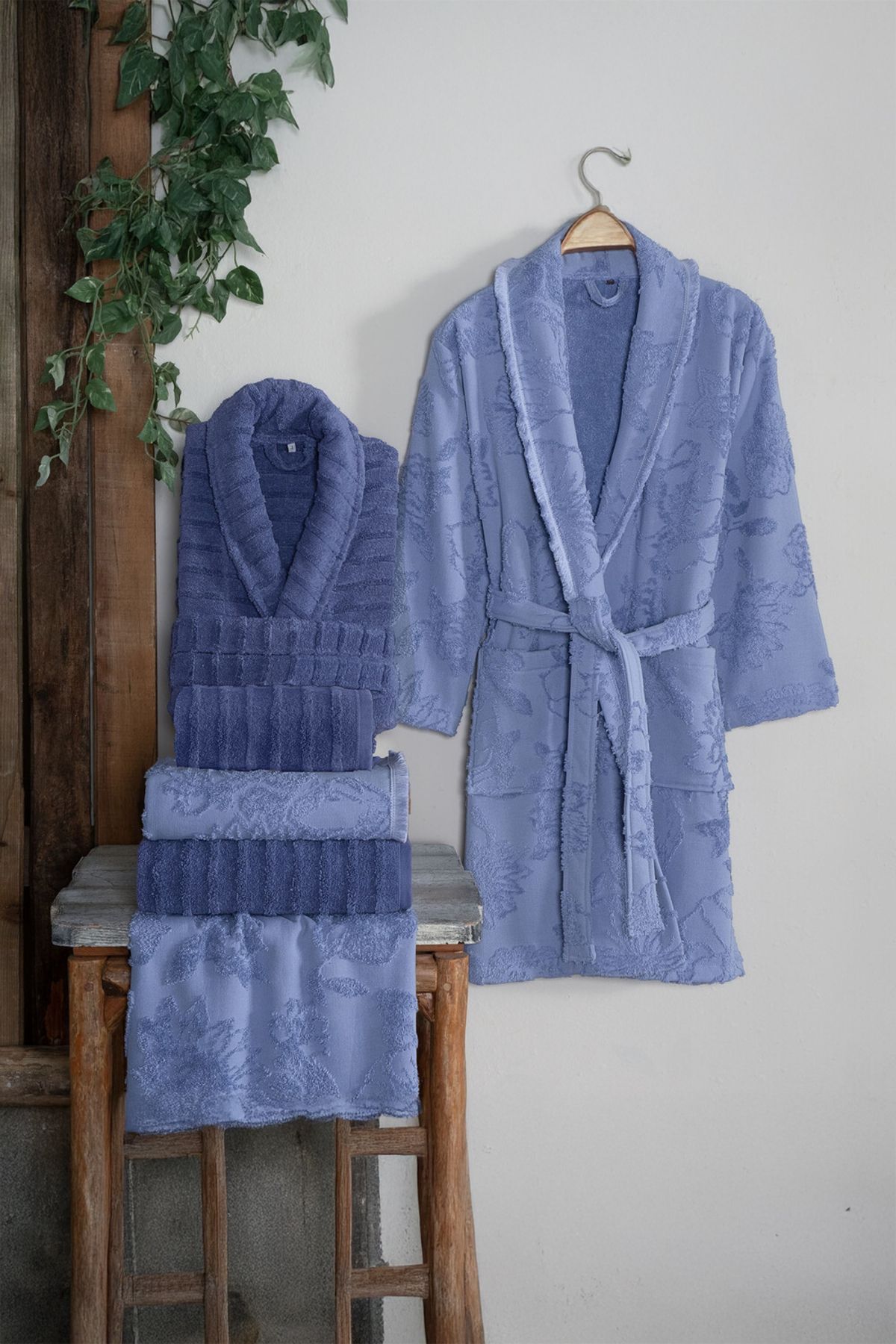 Sarev-Prado Blue/Blue Mood Comfort 6 Piece Family Bathrobe Set 1