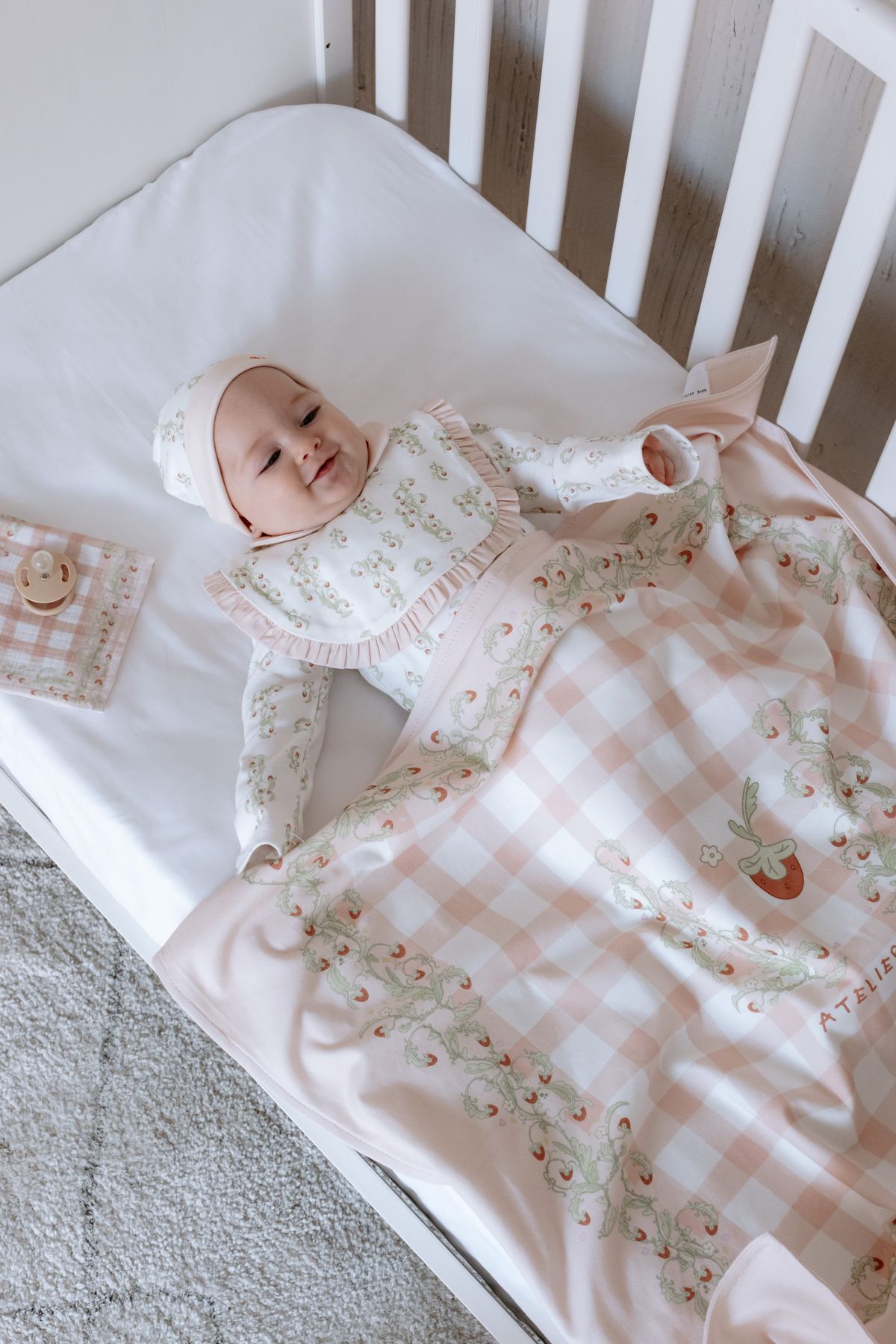 Atelier Babbi-Double Sided Baby Blanket - Strawberry 3