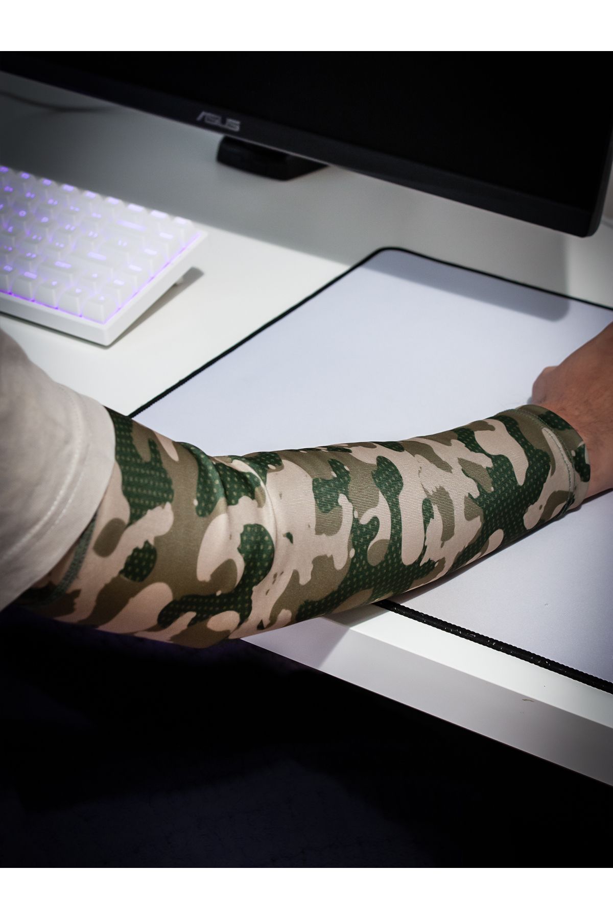 buffed Camo Oyuncu Sporcu Kolluk Gamer Sleeve buffed