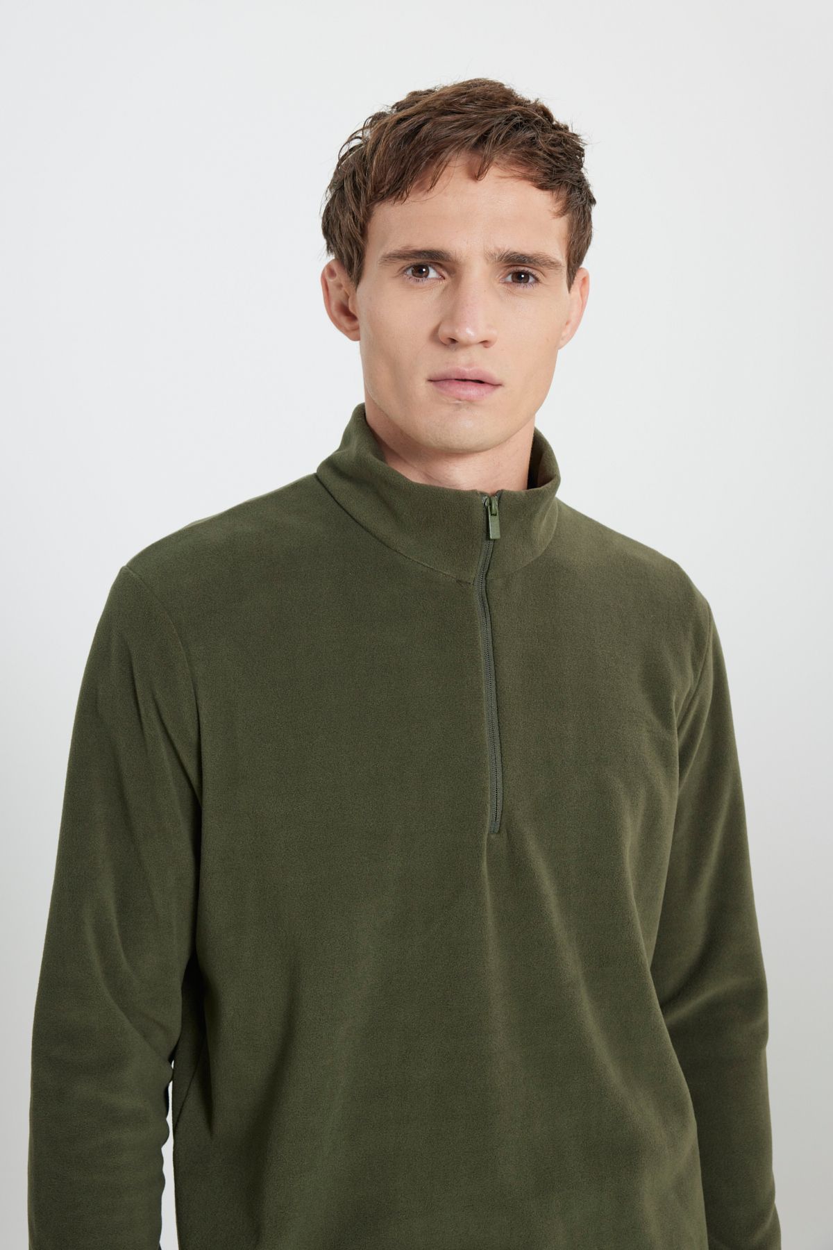 George Henry-Męska bluza Khaki Standard Fit - antypillingowa, odporna na zimno, z kołnierzem typu bato 7