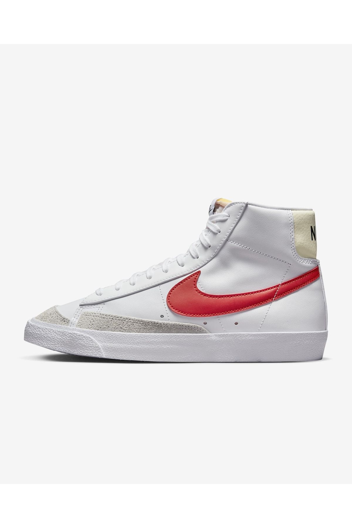 Nike-1977 Model Blazer Mid Vntg Sneaker 2