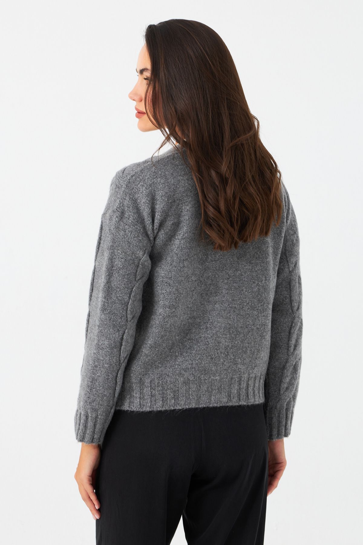 Cool & Sexy-Anthrazitfarbene geflochtene Strickjacke für Damen YV295 6