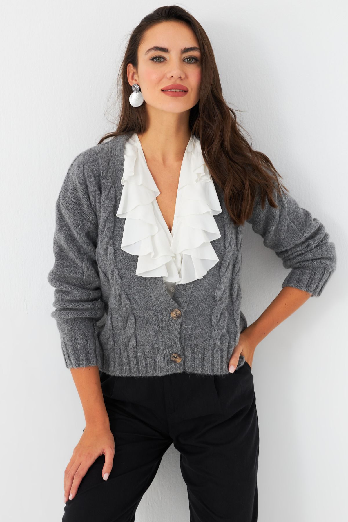 Cool & Sexy-Anthrazitfarbene geflochtene Strickjacke für Damen YV295 3