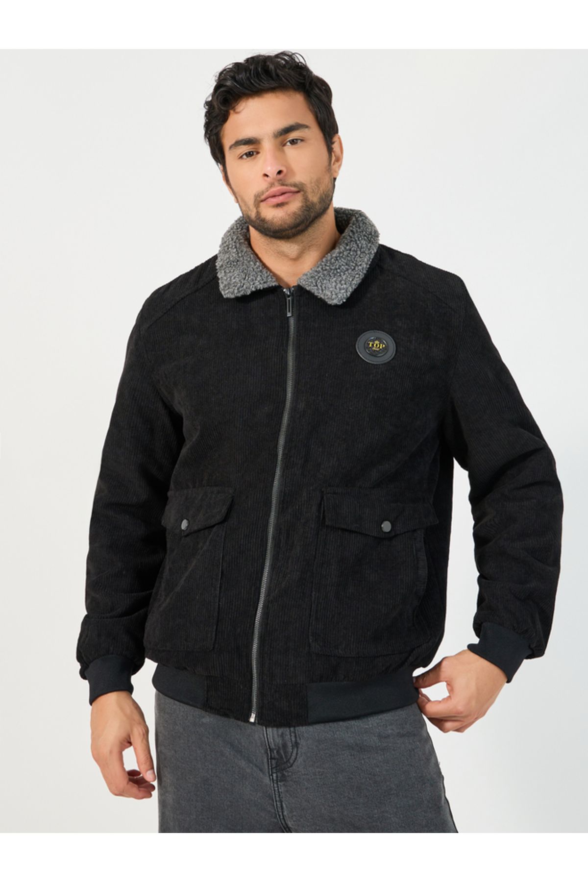 Styli-Faux Fur Collar Corduroy Utility Jacket 1