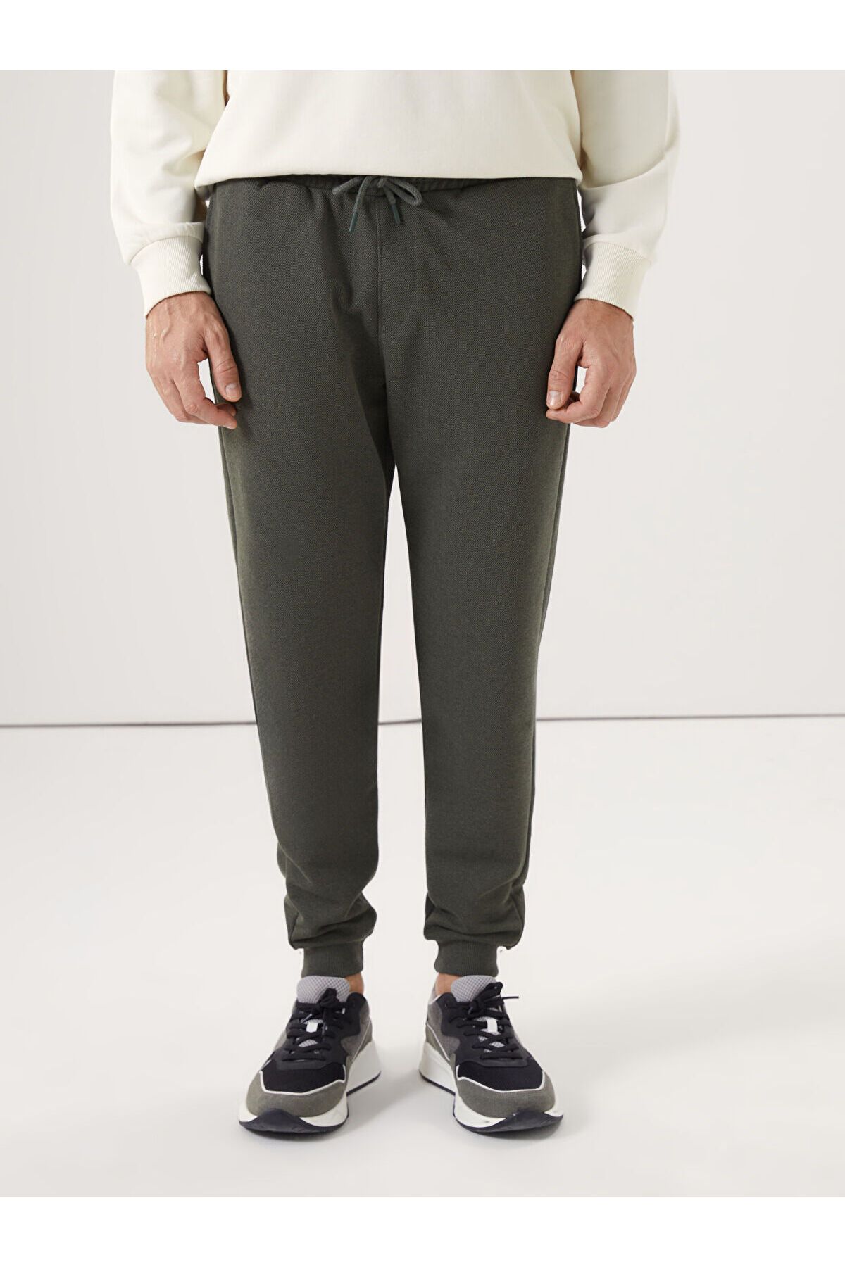 LC Waikiki-Lw - Standard Fit Men's Jogger Sweatpants 2