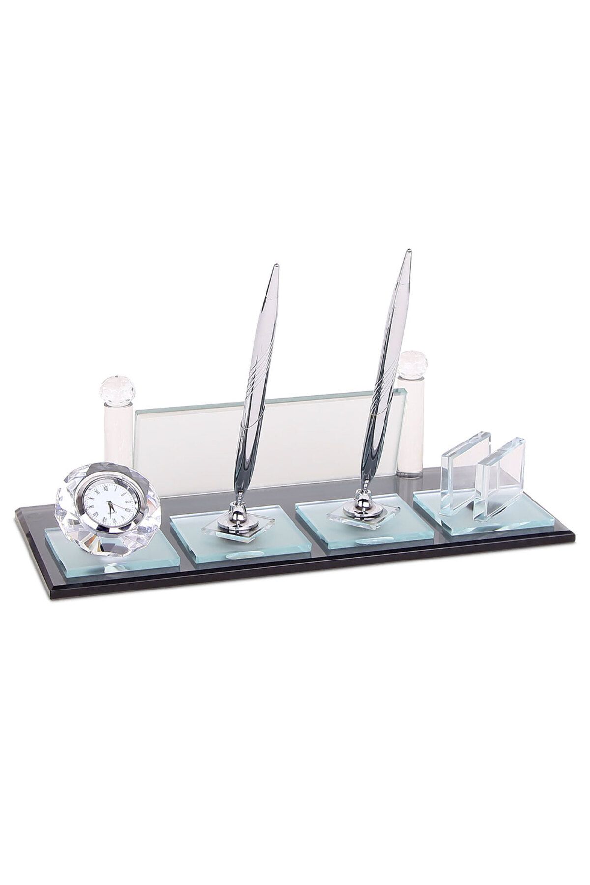 Outdoor One-Dibek Crystal Table Set 1