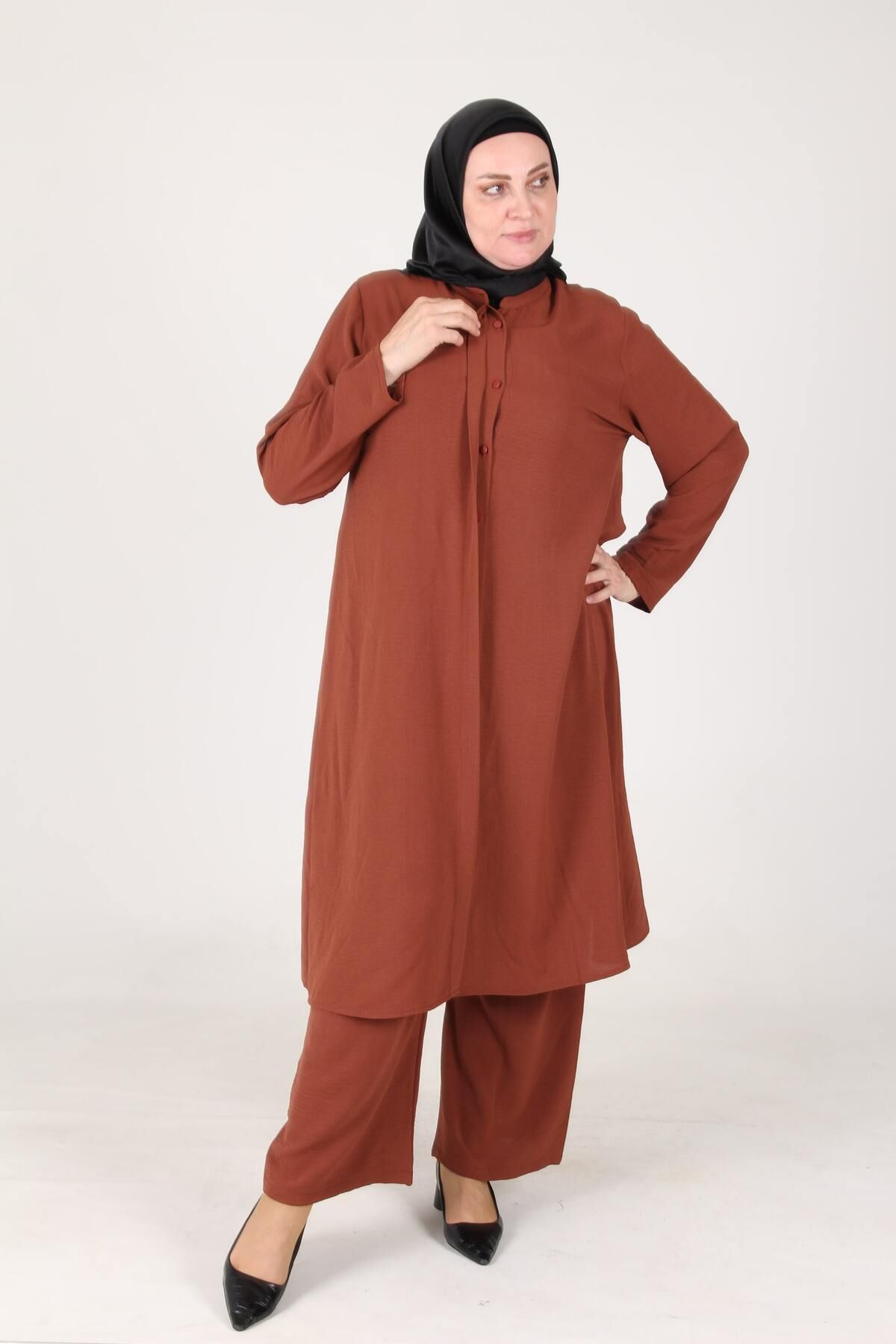 complete the look image