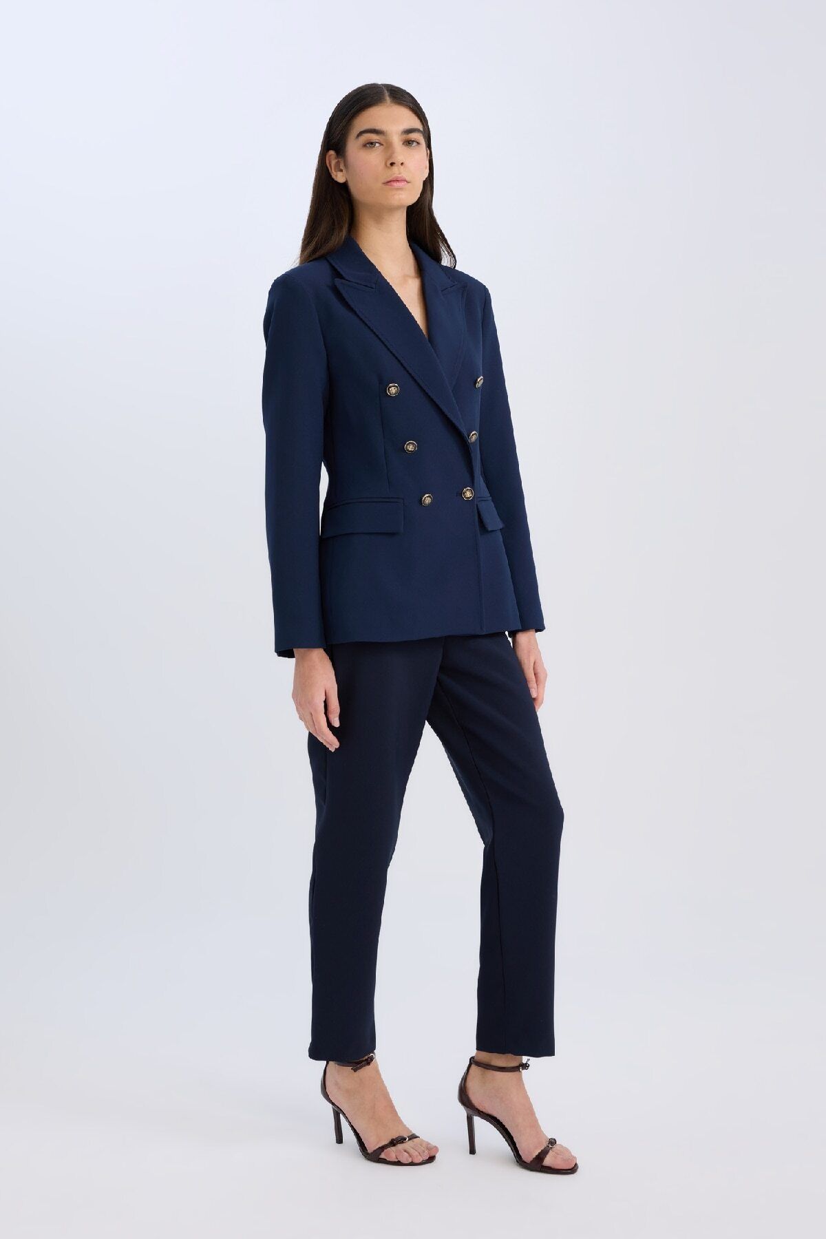 complete the look image