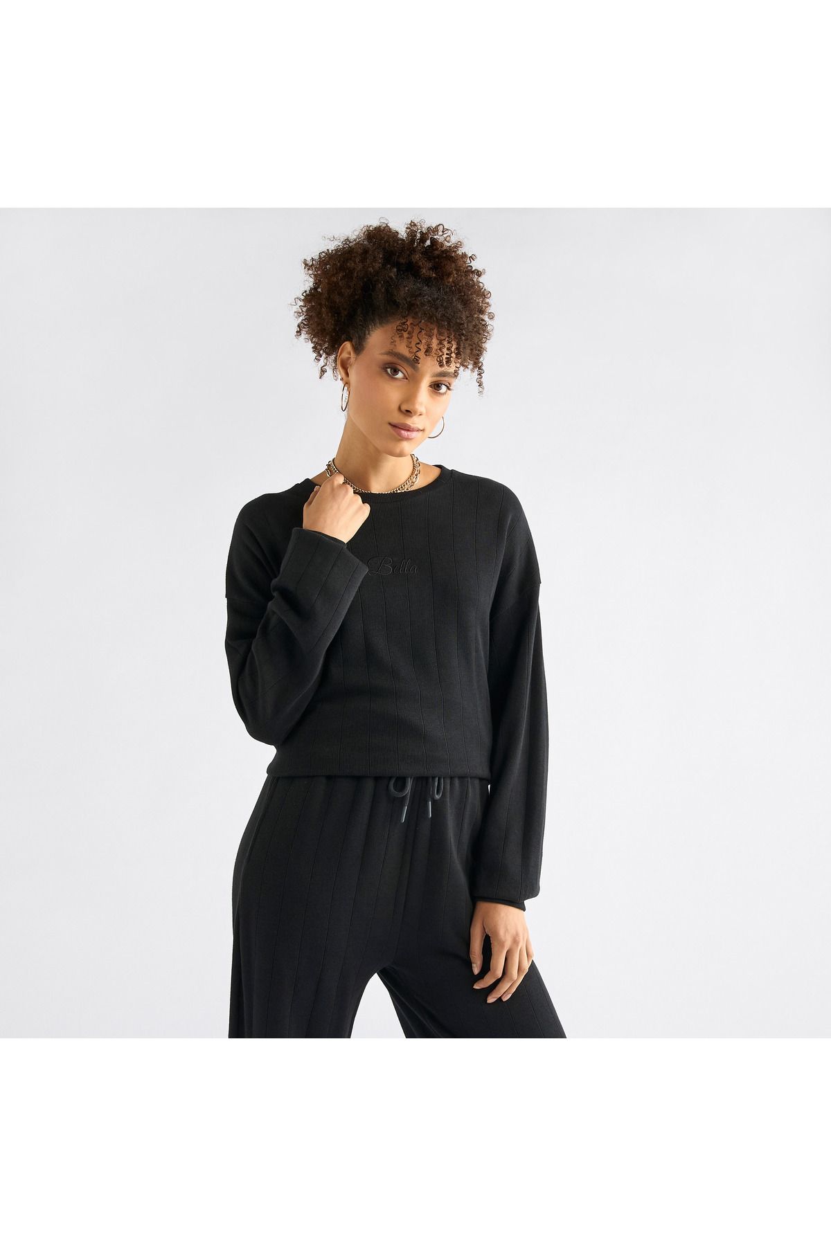 FAV-Textured Long Sleeves T-shirt and Pants Set 2