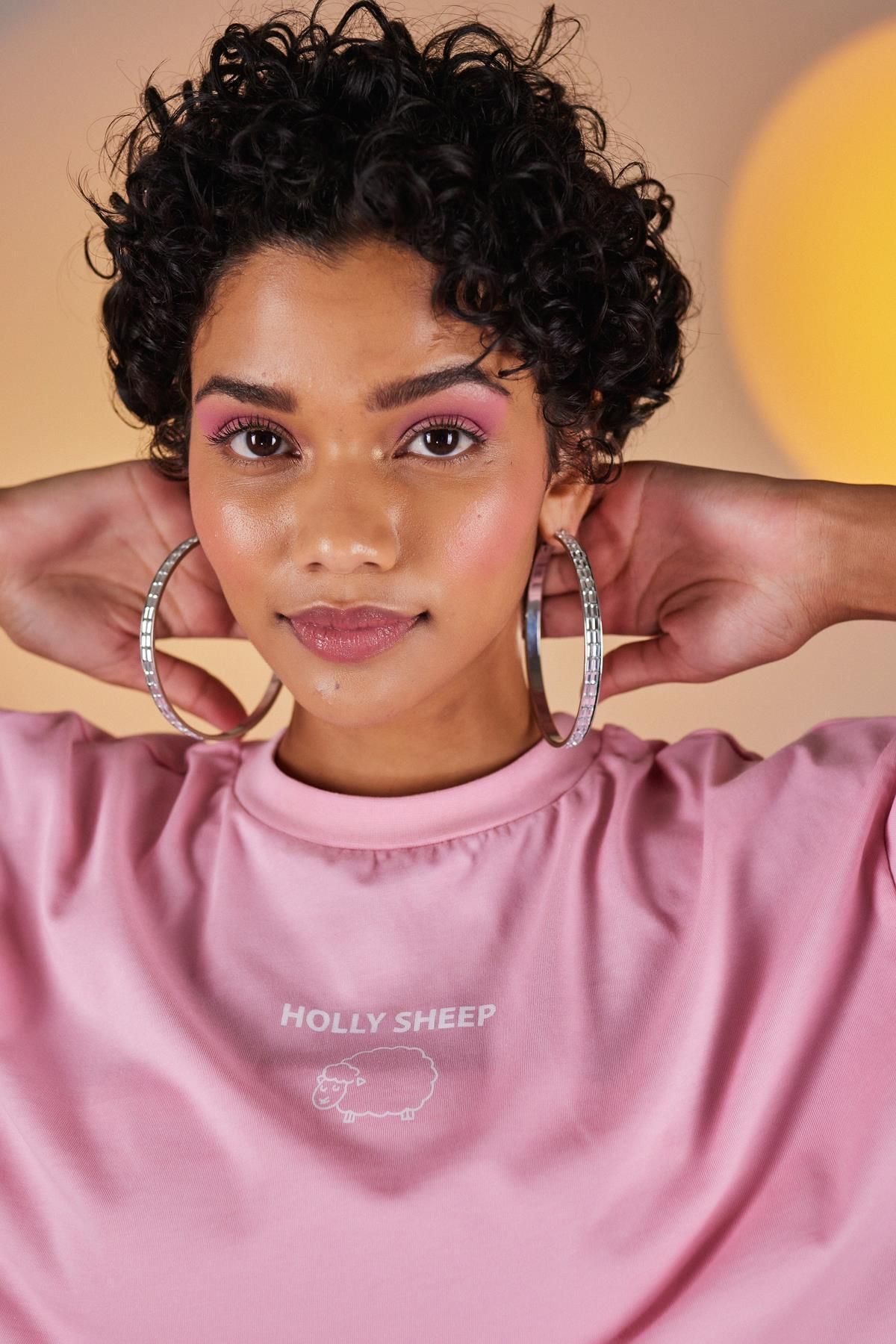 HOLLY LOLLY-Pink Holly Crop T-Shirt 2