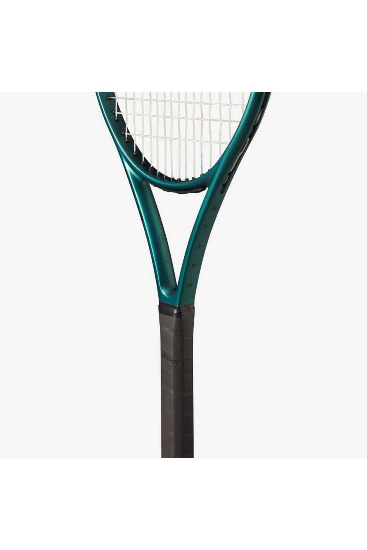 Wilson-Blade 26 V9 Tennis Racket - WR151710U Model 2