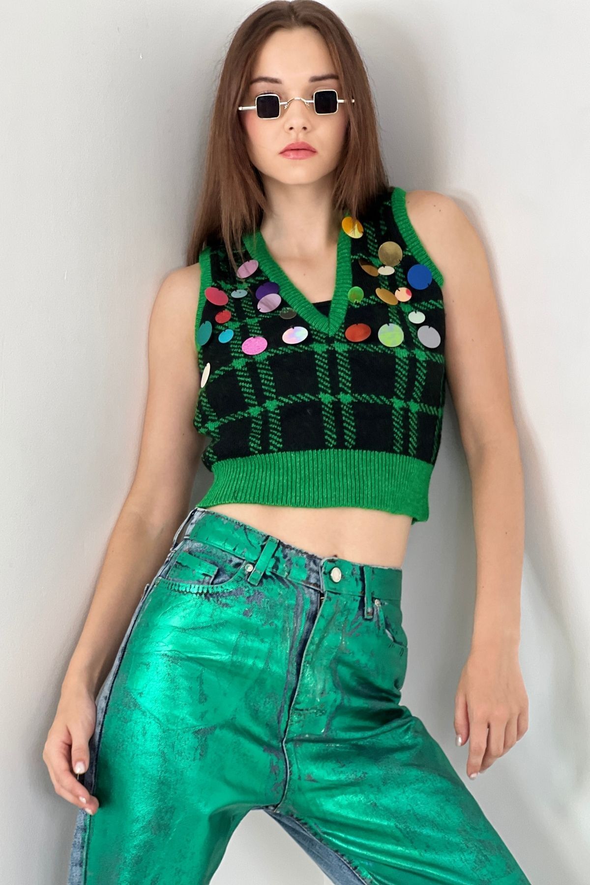 Miss Poem-Women's V-Neck Sequin Short Green Knitwear Crop Sweater 6