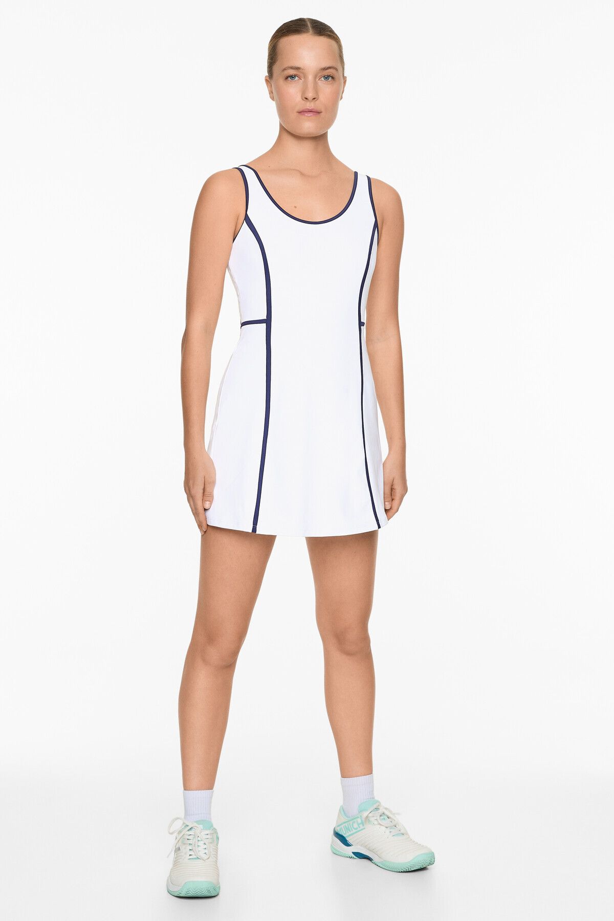 Oysho-Comfortlux strappy dress with piping 2