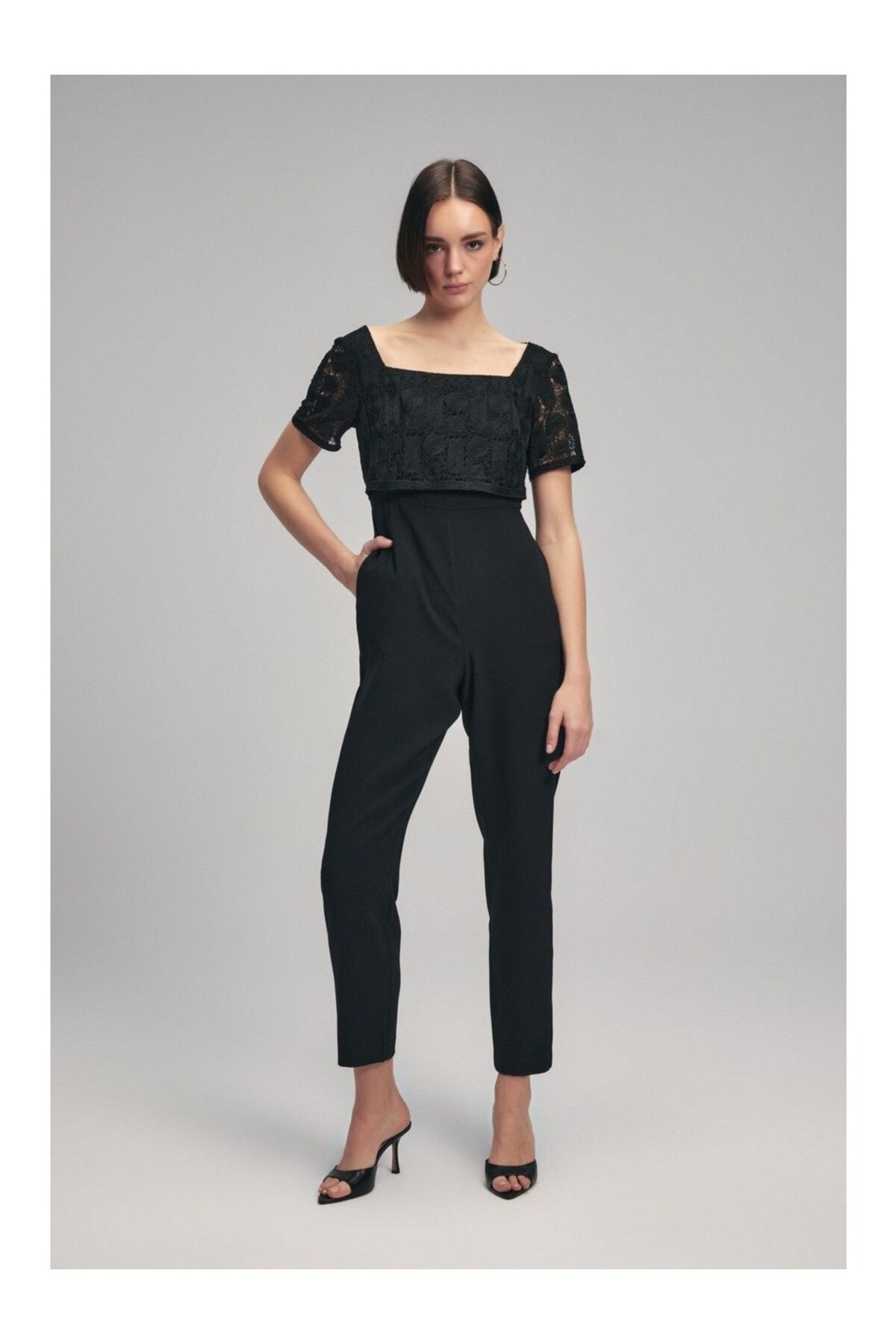 adL-Lace Square Neck Jumpsuit 3