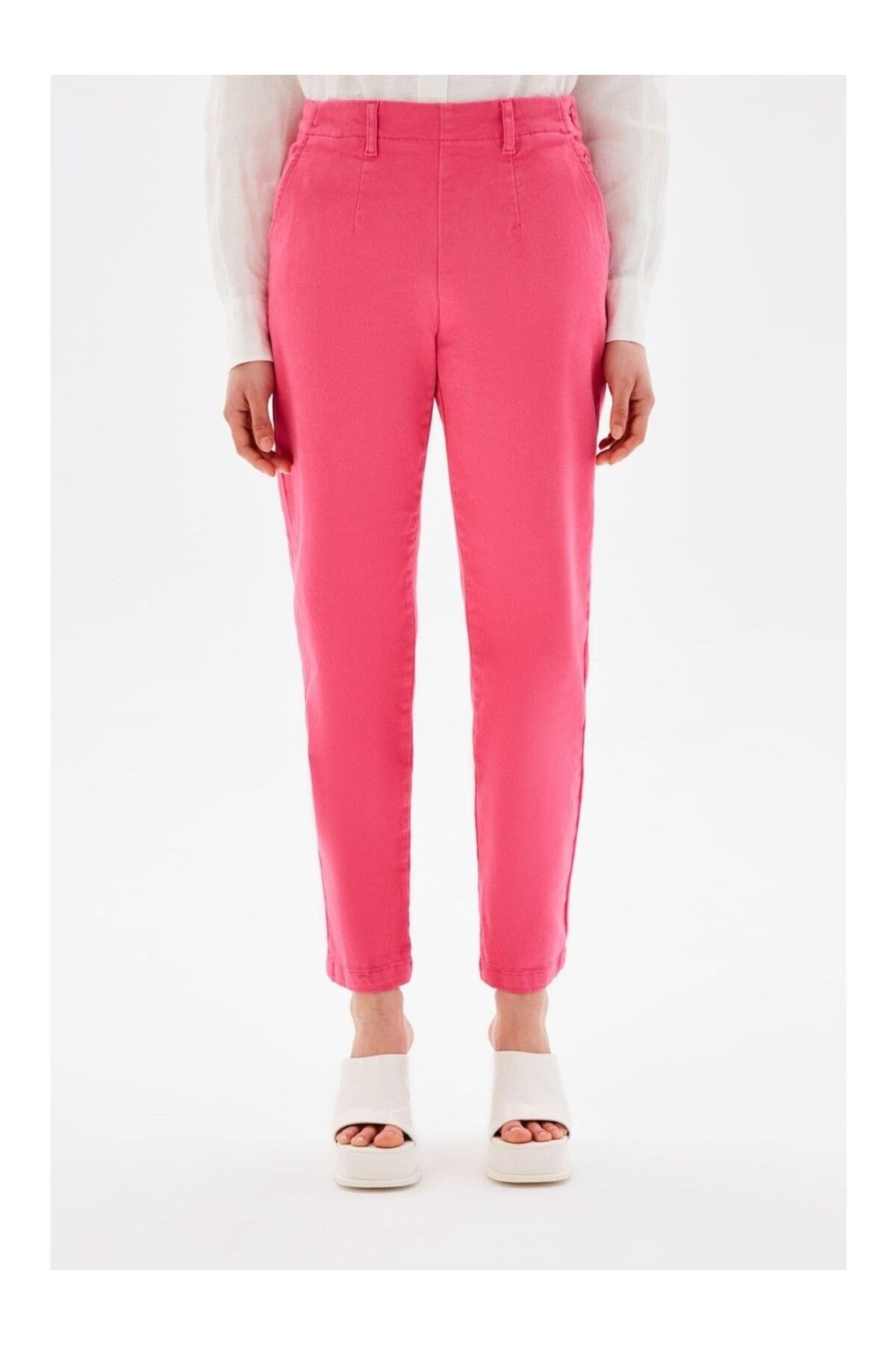 adL-Button Detailed Trousers with Elastic Waist 3