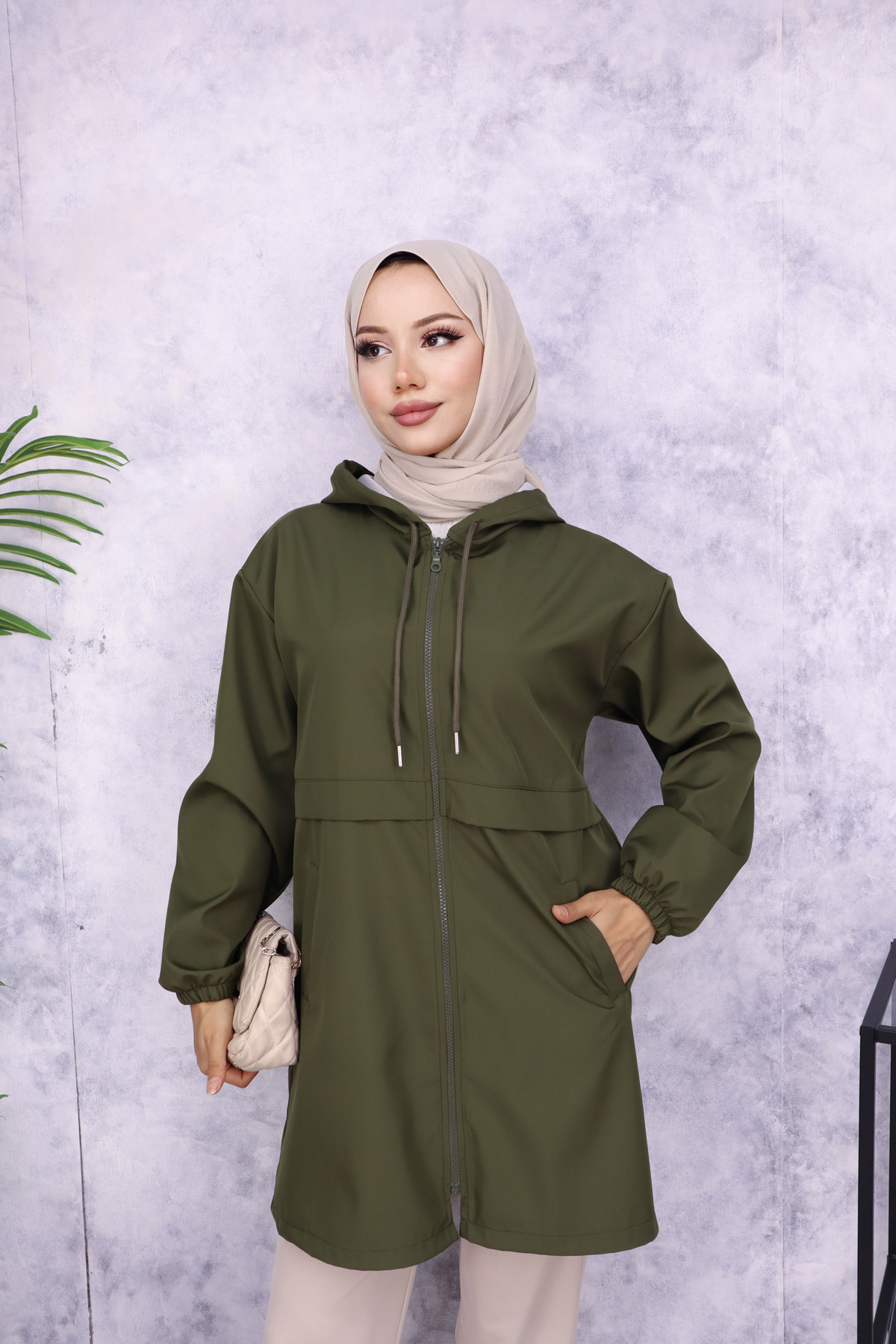 Atelier Lina  Kapüşonlu Fermuarlı Yağmurluk Trençkot - Görsel 5