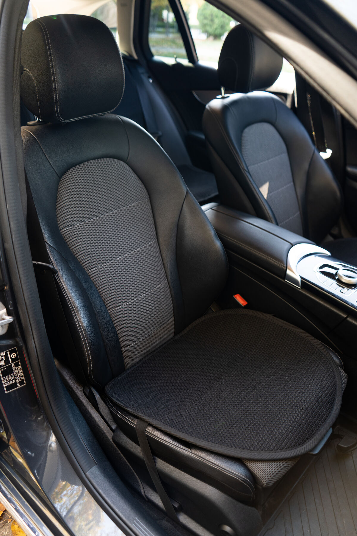 TREND Meka Part Terletmez Koltuk Koruyucu Kılıf 2 Parça SERME Sadece Ön Universal Siyah fotoğrafı 4 (önizleme)