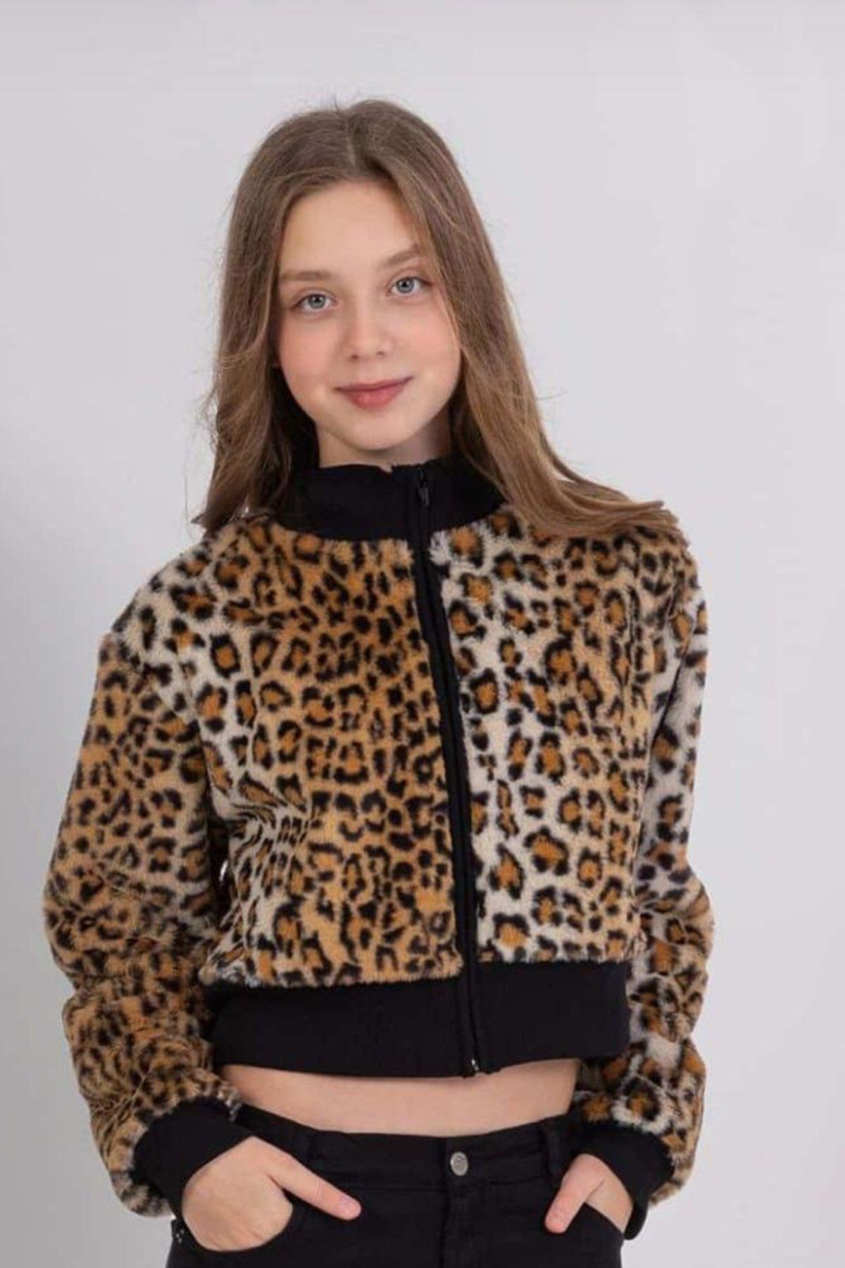 DMB BOYS & GIRLS-Leopard Print Zippered Soft Textured Crop Girl's Plush Jacket 1