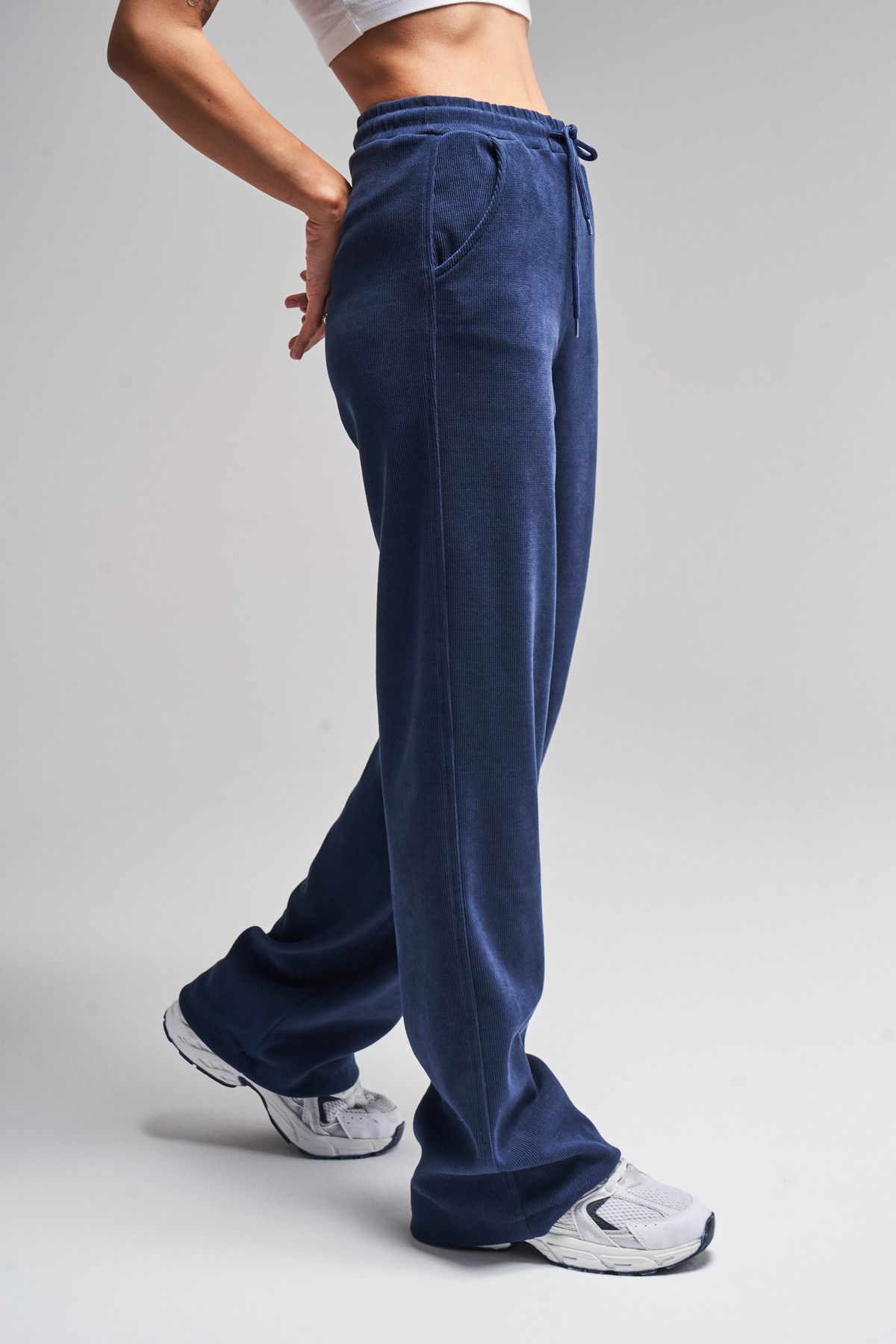 its basic-Women's Navy Blue Color 1W456 Slim Ribbed Knitted Stretchy Velvet Fabric Pants 3