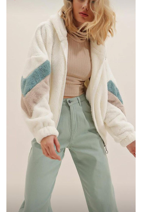 machiavelli Kadın Beyaz Kapüşonlu Fermuarlı Beli Lastikli Peluş Hırka