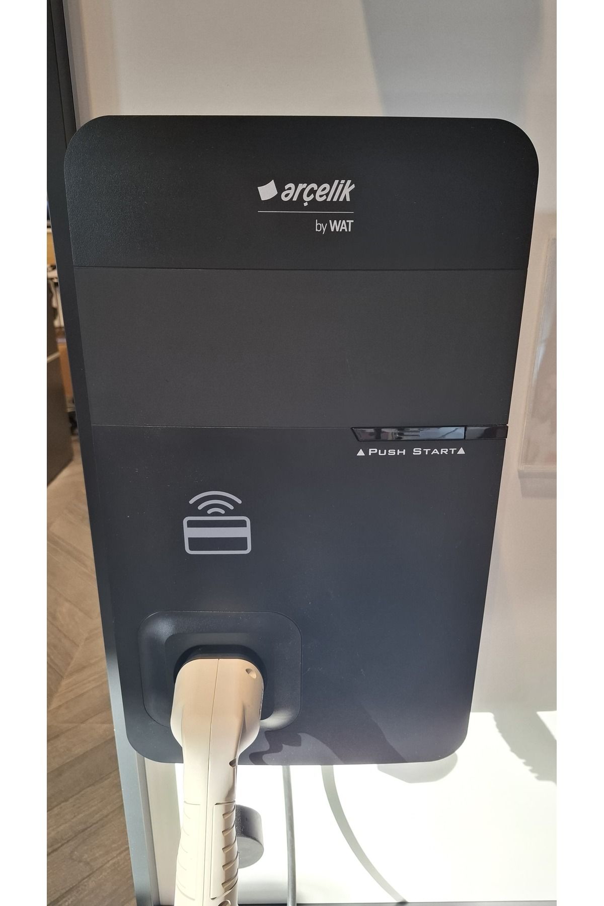 Arçelik AR AX 32 RFID 22 KW Elektrikli Araç Şarj İstasyonu